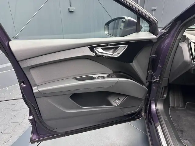 Audi Q4 E-Tron view 13