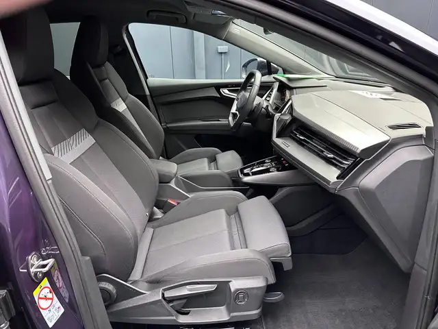 Audi Q4 E-Tron view 10