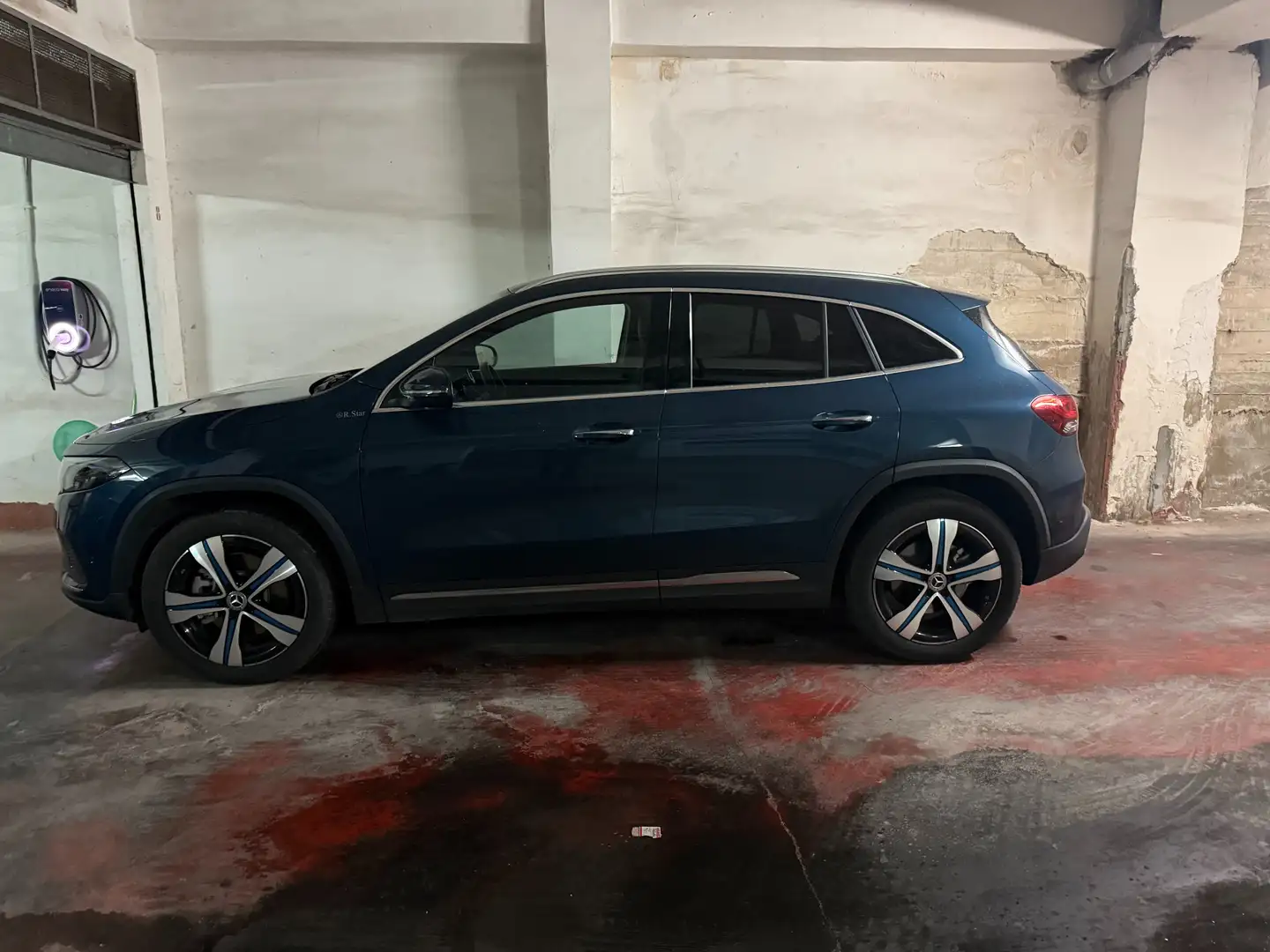 Mercedes-Benz EQA 250 EQA - H243 2021 250+ Sport Plus - 2