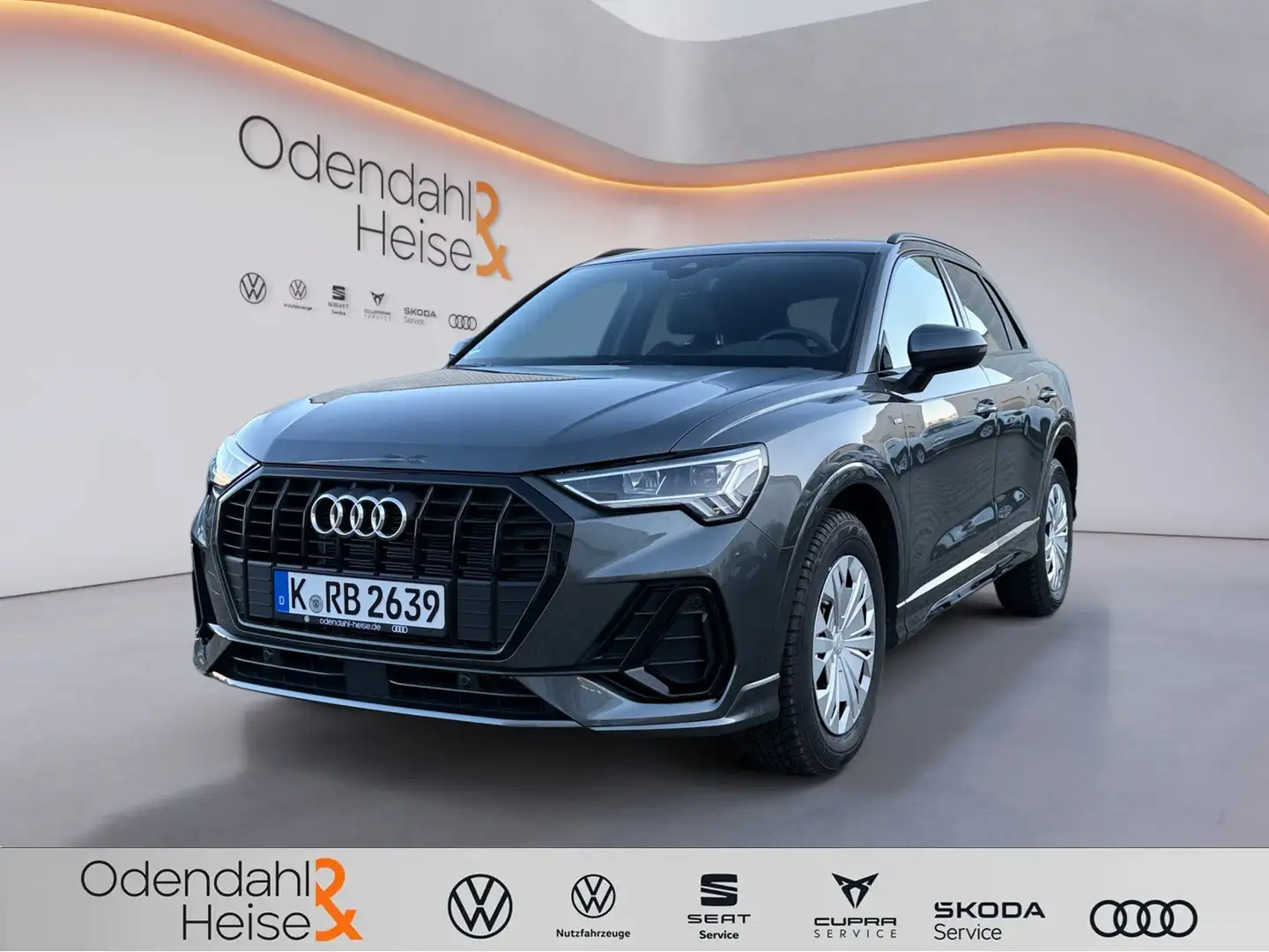 Audi Q3 Sline 35 TFSI S tronic *Navi*LED*PDC+Kamera* Grau - 1