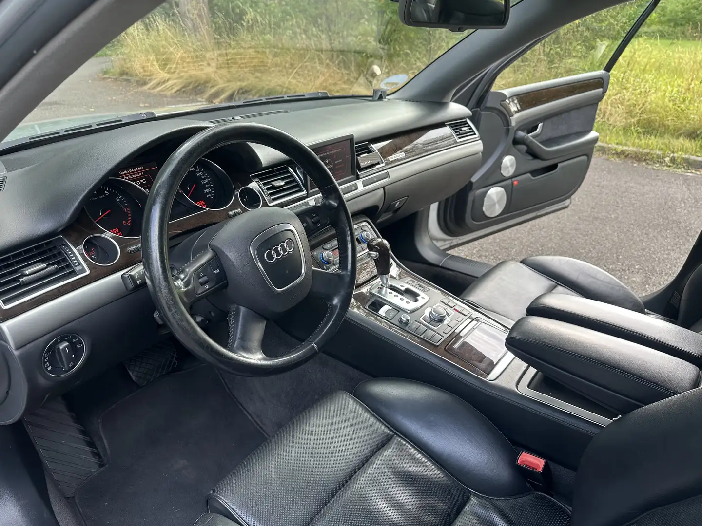 Audi A8 4.2 quattro Langversion + 4-Sitzer TÜV SERVICE NE Argintiu - 1