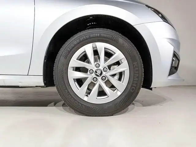 Skoda Fabia view 8