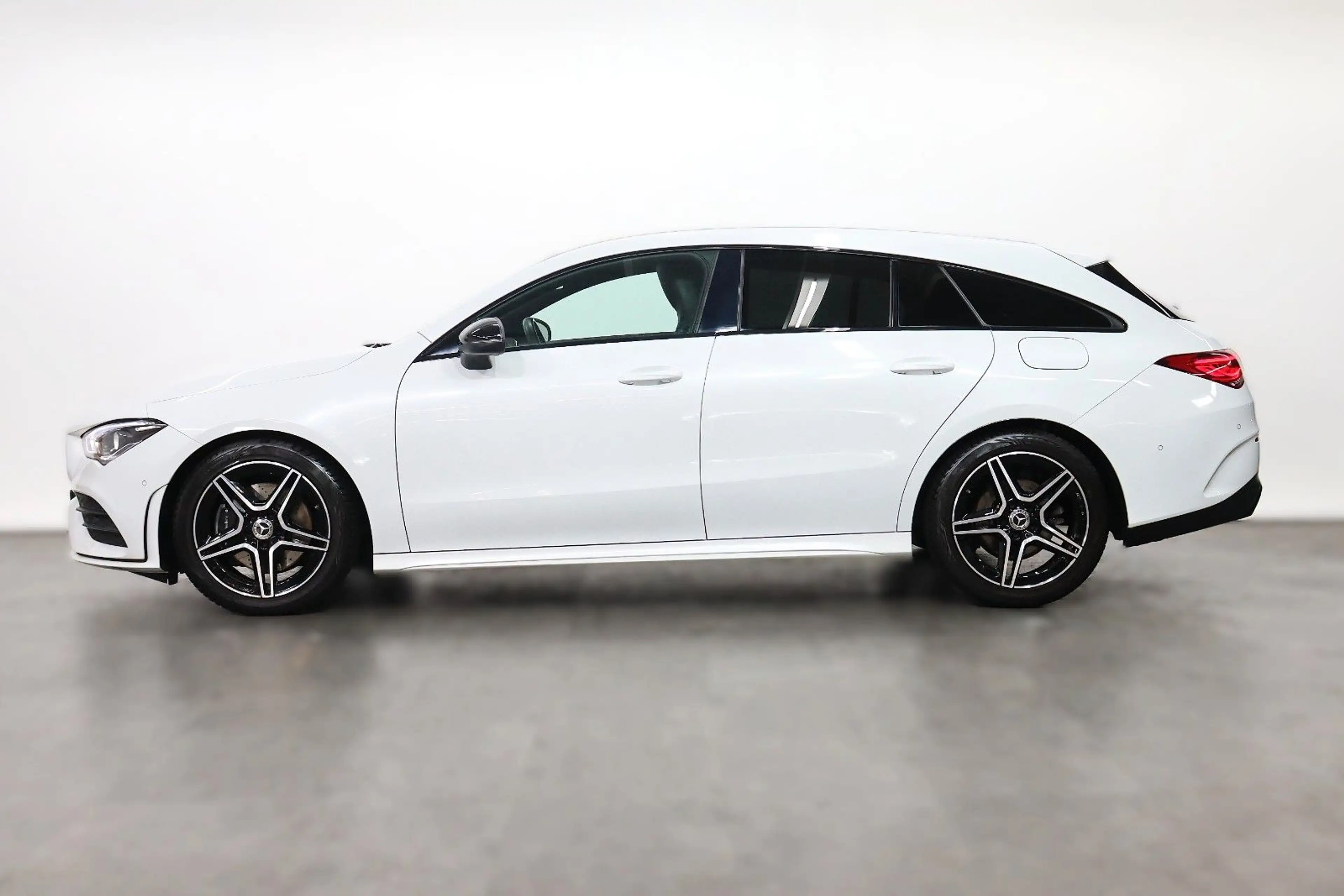 Mercedes-Benz CLA 200 CLA 200 Shoot. Brake AMG*NIGHT*KAMERA*LED*AHK — photo 14