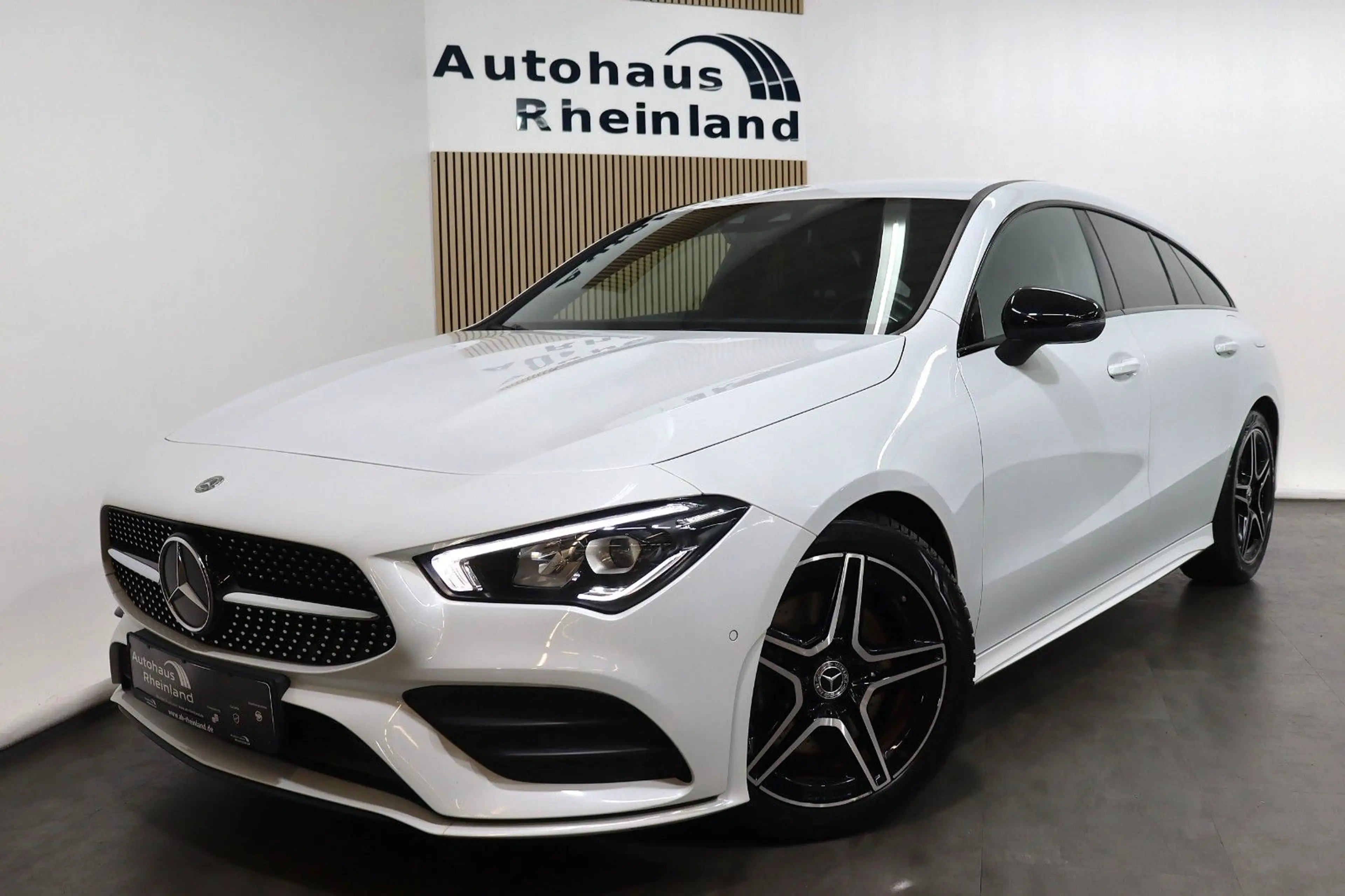 Mercedes-Benz CLA 200 CLA 200 Shoot. Brake AMG*NIGHT*KAMERA*LED*AHK