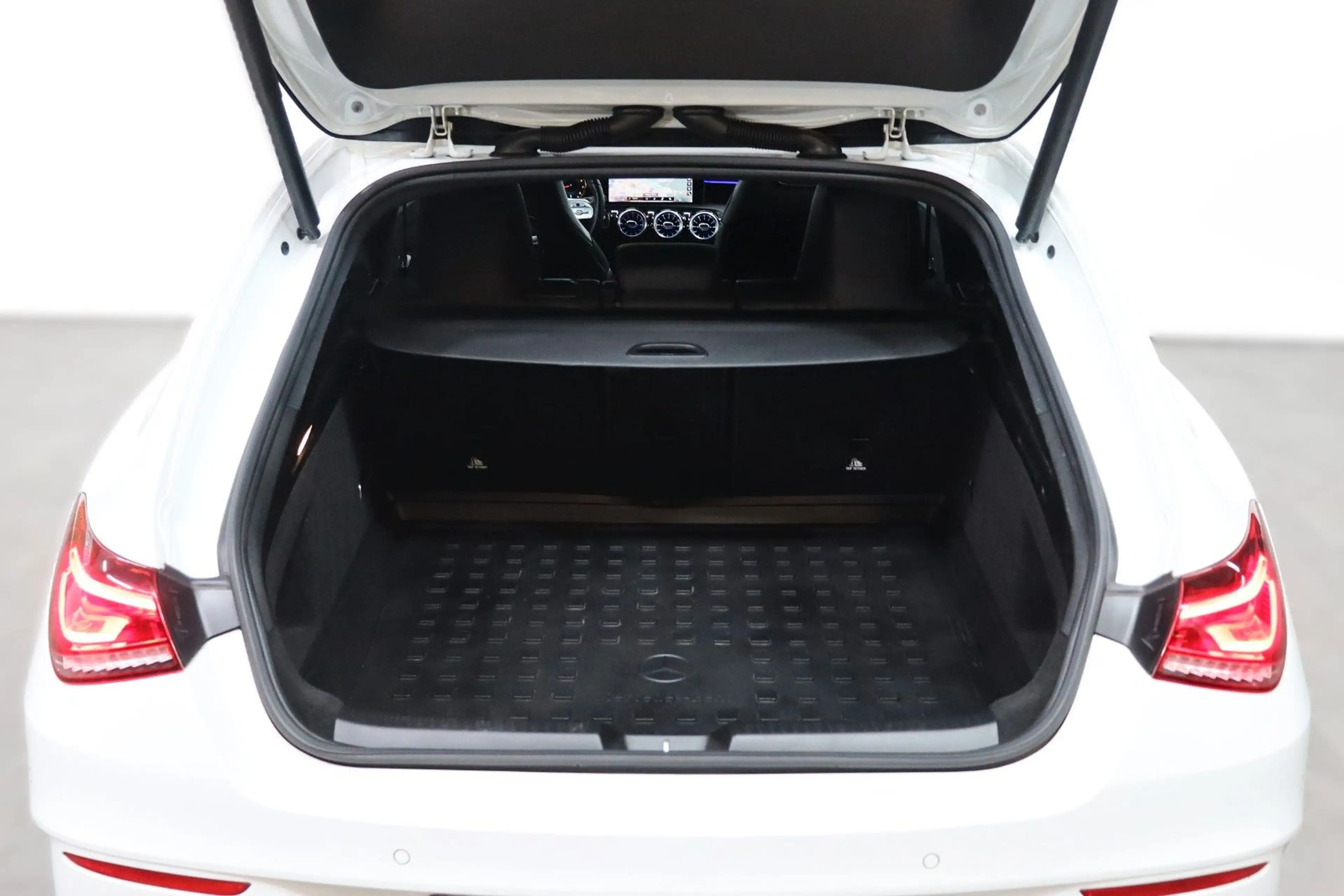 Mercedes-Benz CLA 200 CLA 200 Shoot. Brake AMG*NIGHT*KAMERA*LED*AHK — photo 11
