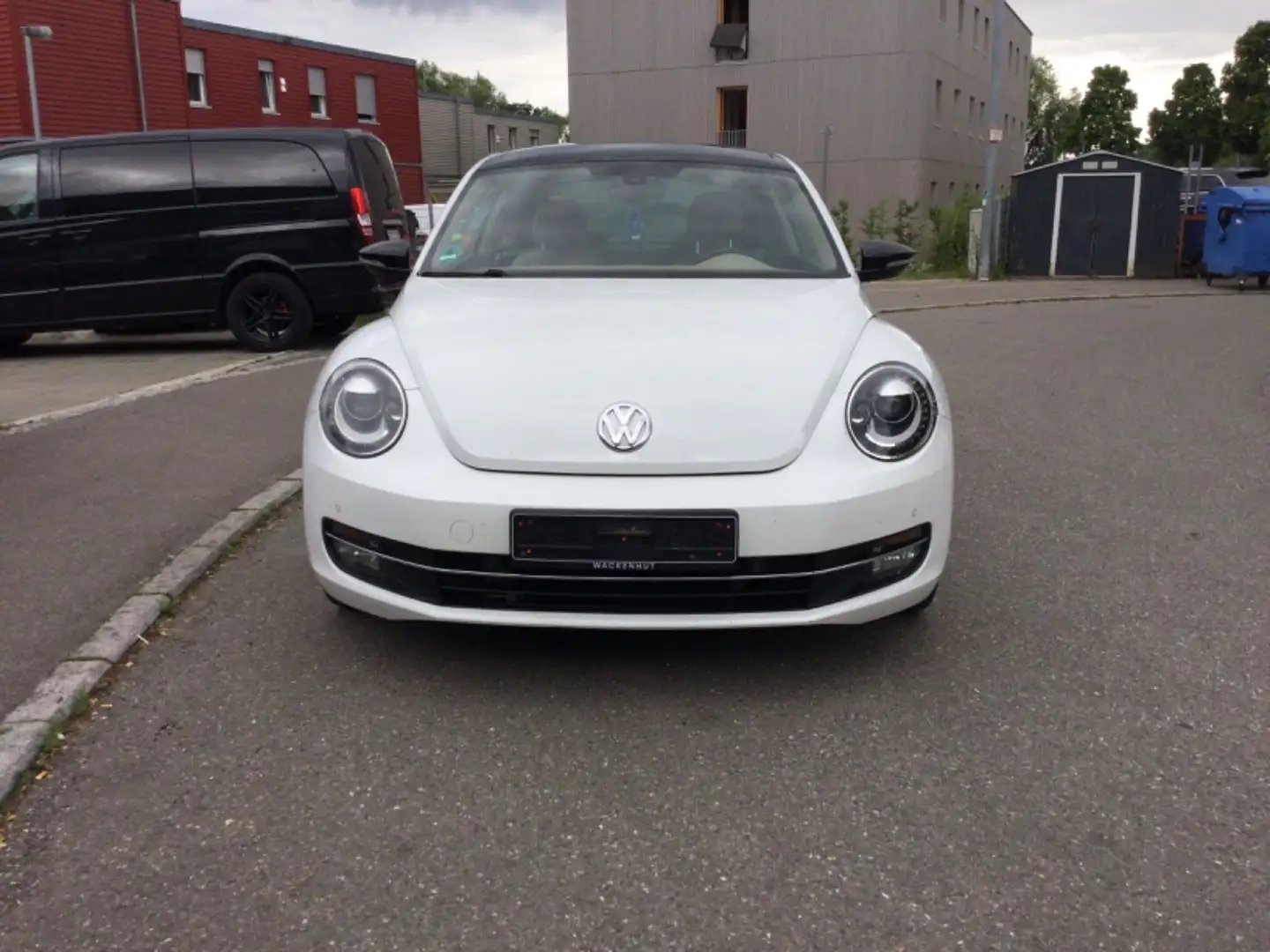 Volkswagen Beetle Lim. Sport White - 1