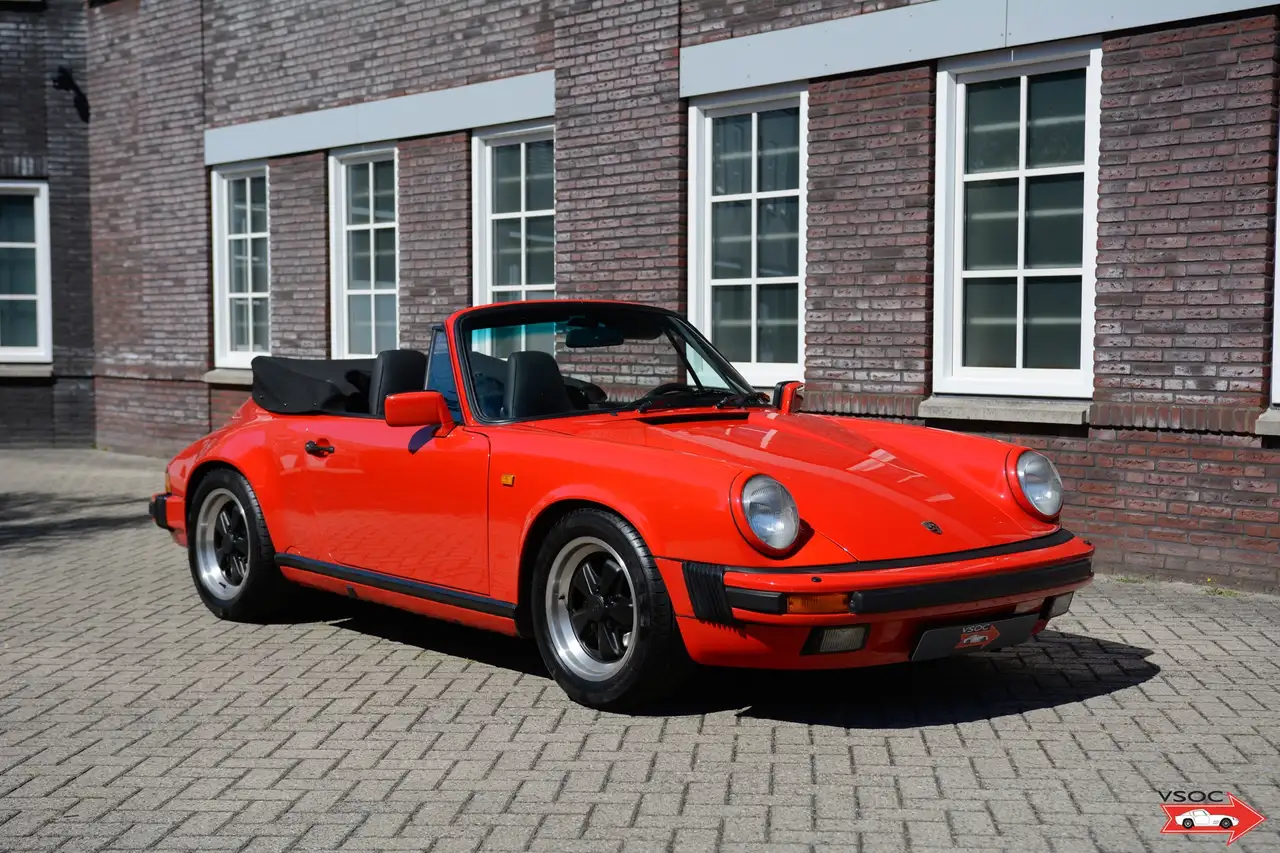 Porsche 911 Carrera 3.2 Cabriolet G50 - Guards Red, foto 2