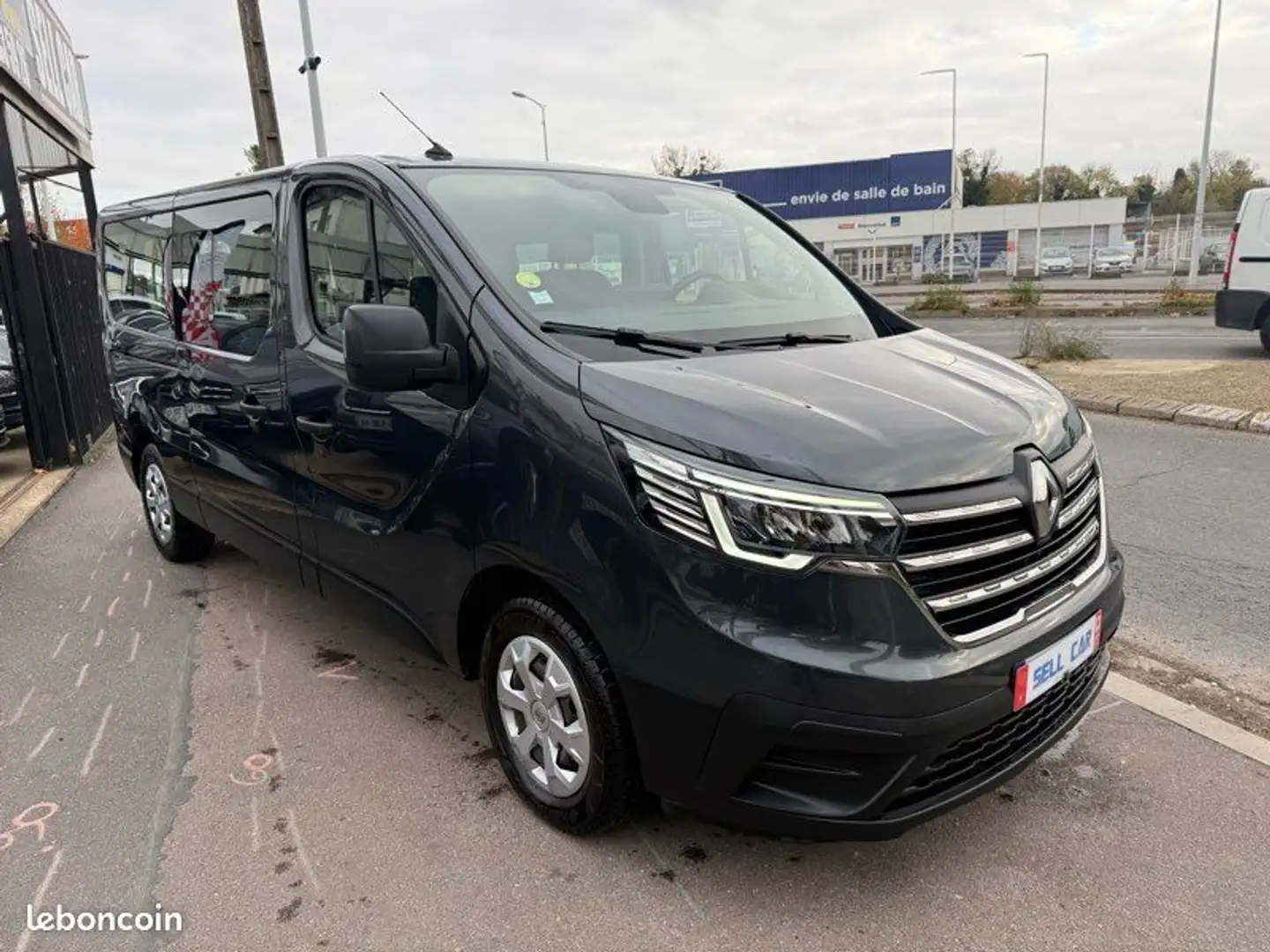 Renault Trafic 2.0 dci 150ch 9 Places 1 ère Main Gris - 2