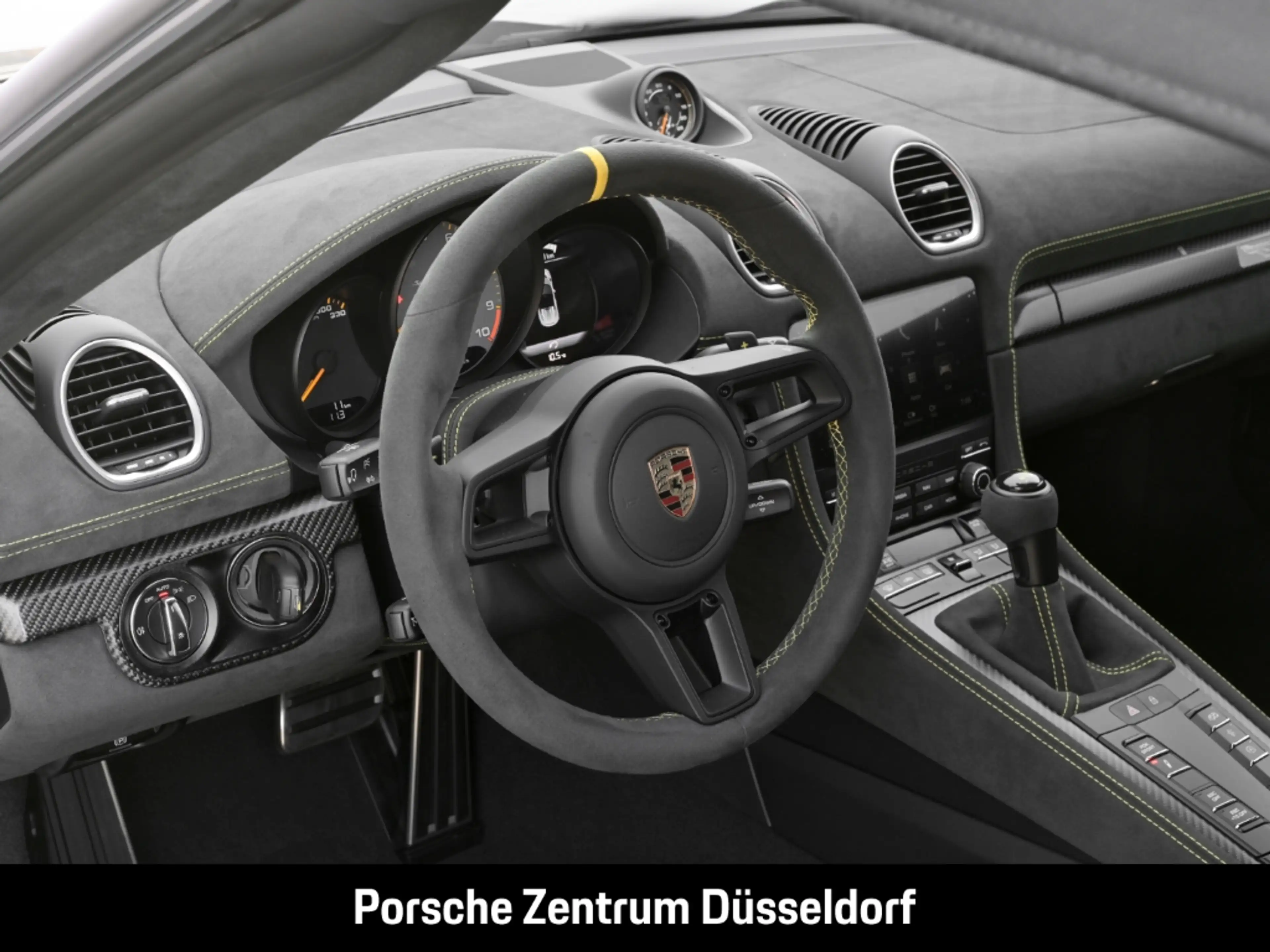 Porsche 718 Spyder RS BOSE Sportabgasanlage Sport Chrono — photo 12