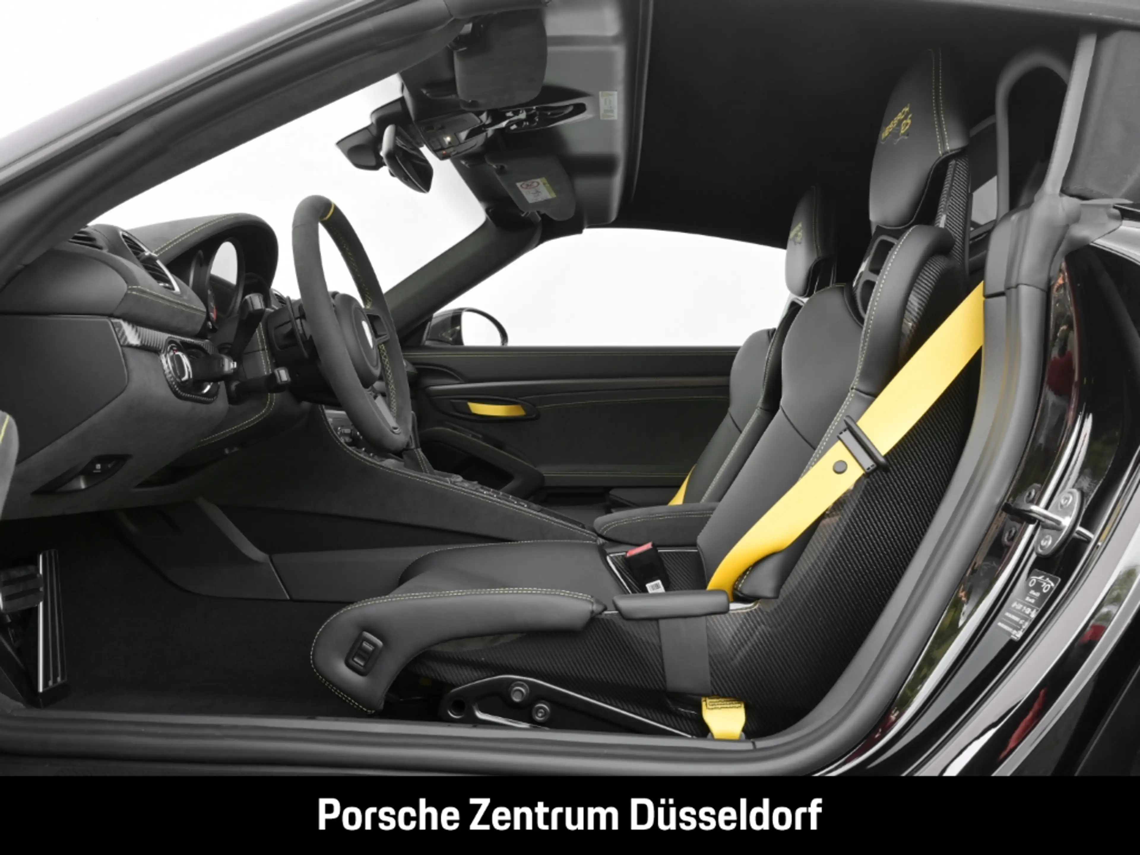 Porsche 718 Spyder RS BOSE Sportabgasanlage Sport Chrono — photo 15