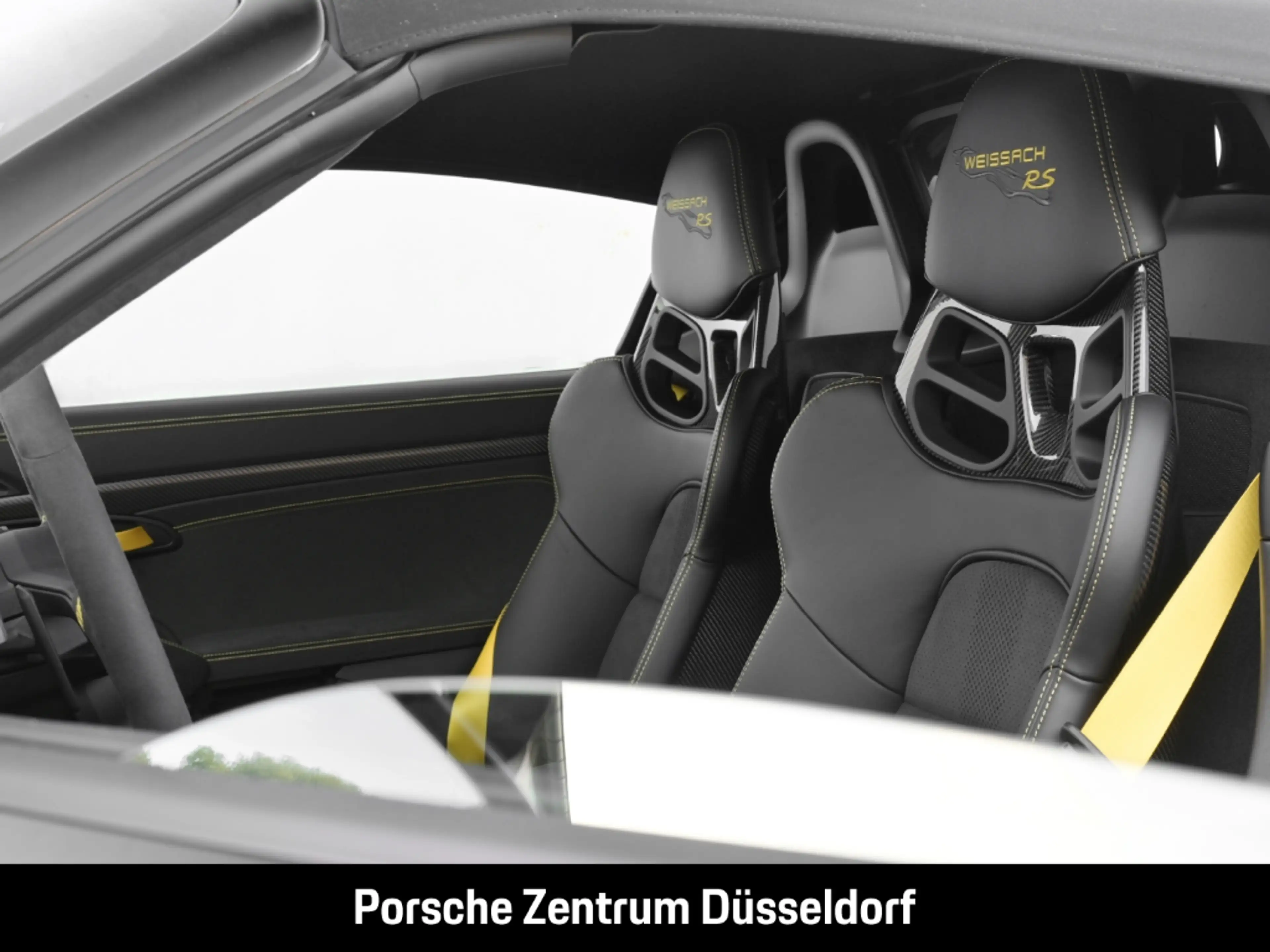 Porsche 718 Spyder RS BOSE Sportabgasanlage Sport Chrono — photo 9