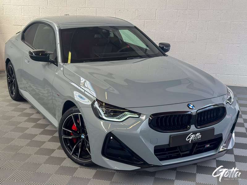 Photo du véhicule BMW 240