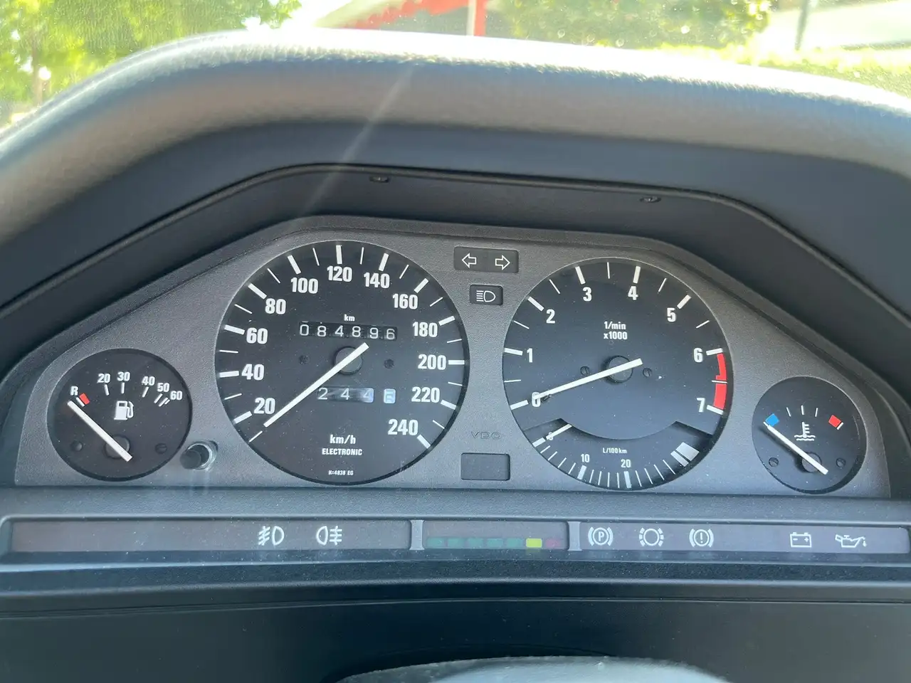 BMW 318i, foto 6