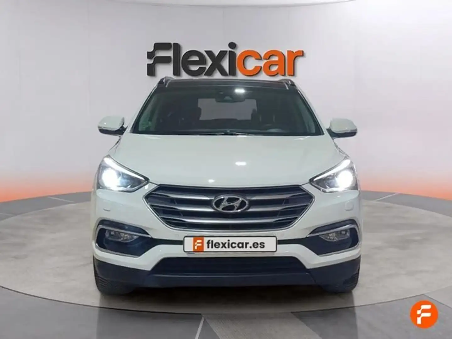 Hyundai SANTA FE 2.2CRDi 4x4 Style 7s Aut. Blanco - 2