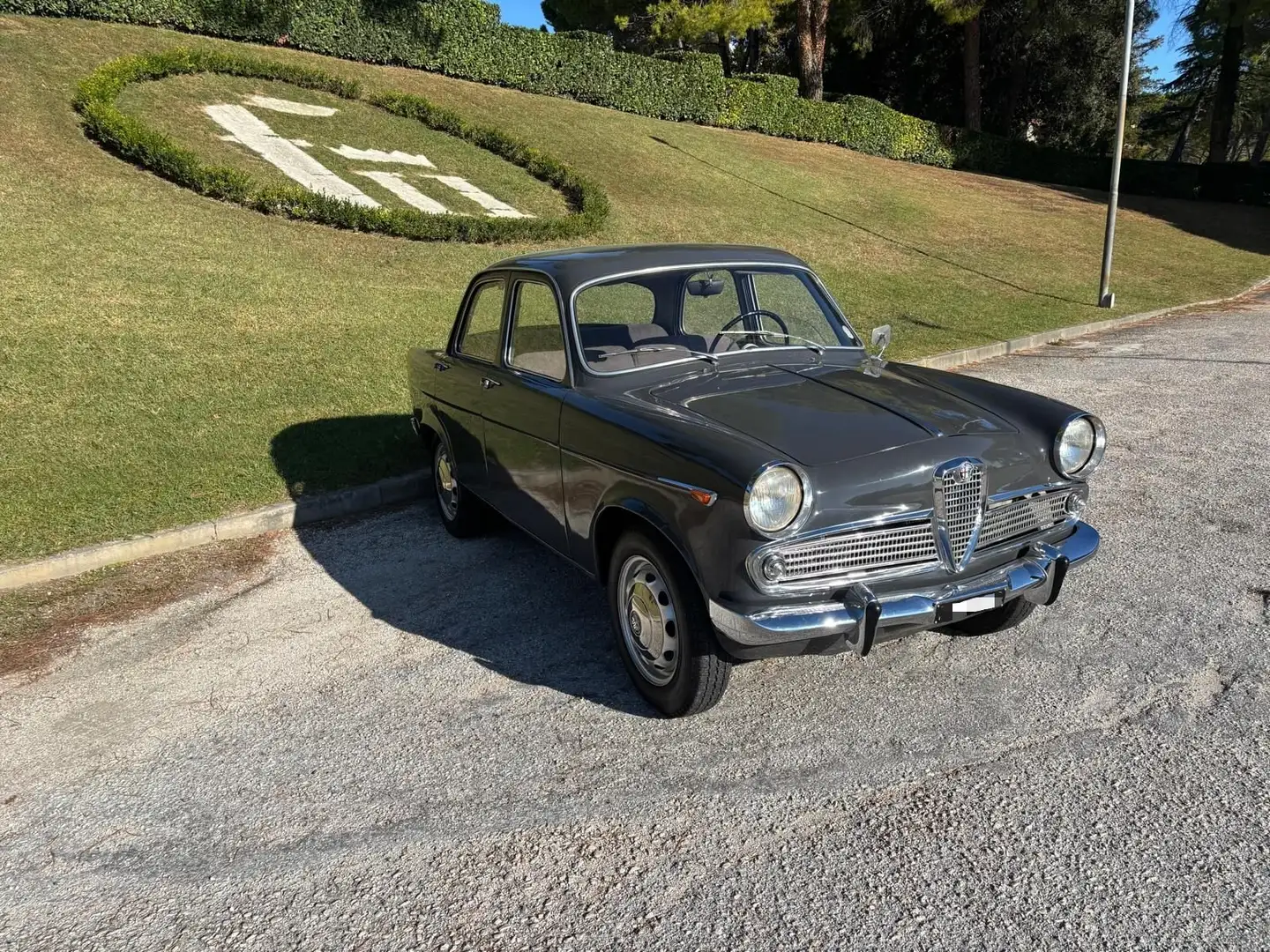 Alfa Romeo Giulietta Giulietta 1.3 TI 1962 Grau - 2