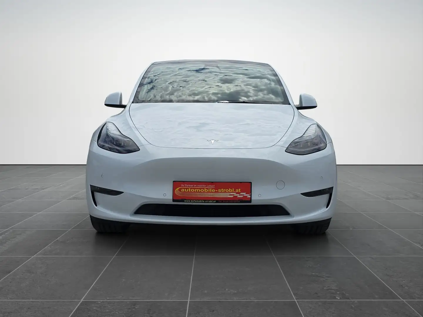 Tesla Model Y Max. Reichw. AWD Auto.P GARANTIE Fehér - 2