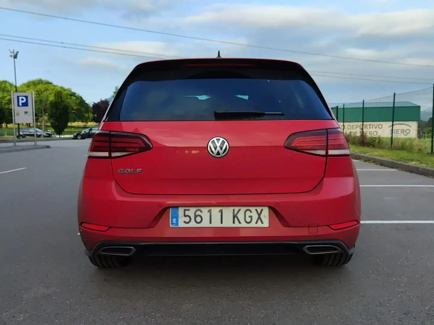 Volkswagen Golf Golf 2.0TDI Sport 110kW Sport Rojo - 2