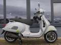 Vespa GTS 300 Supertech - Keyless - Tech - alle Farben - thumbnail 1