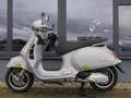 Vespa GTS 300 Supertech - Keyless - Tech - alle Farben - thumbnail 5