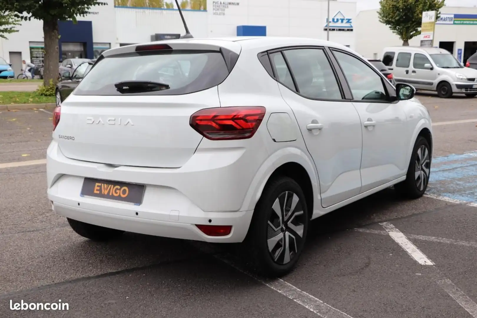 Dacia Sandero 1.0 TCE 90 EXPRESSION Blanc - 2