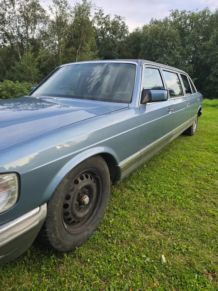 Mercedes-Benz 500 SEL Limousine, foto 4