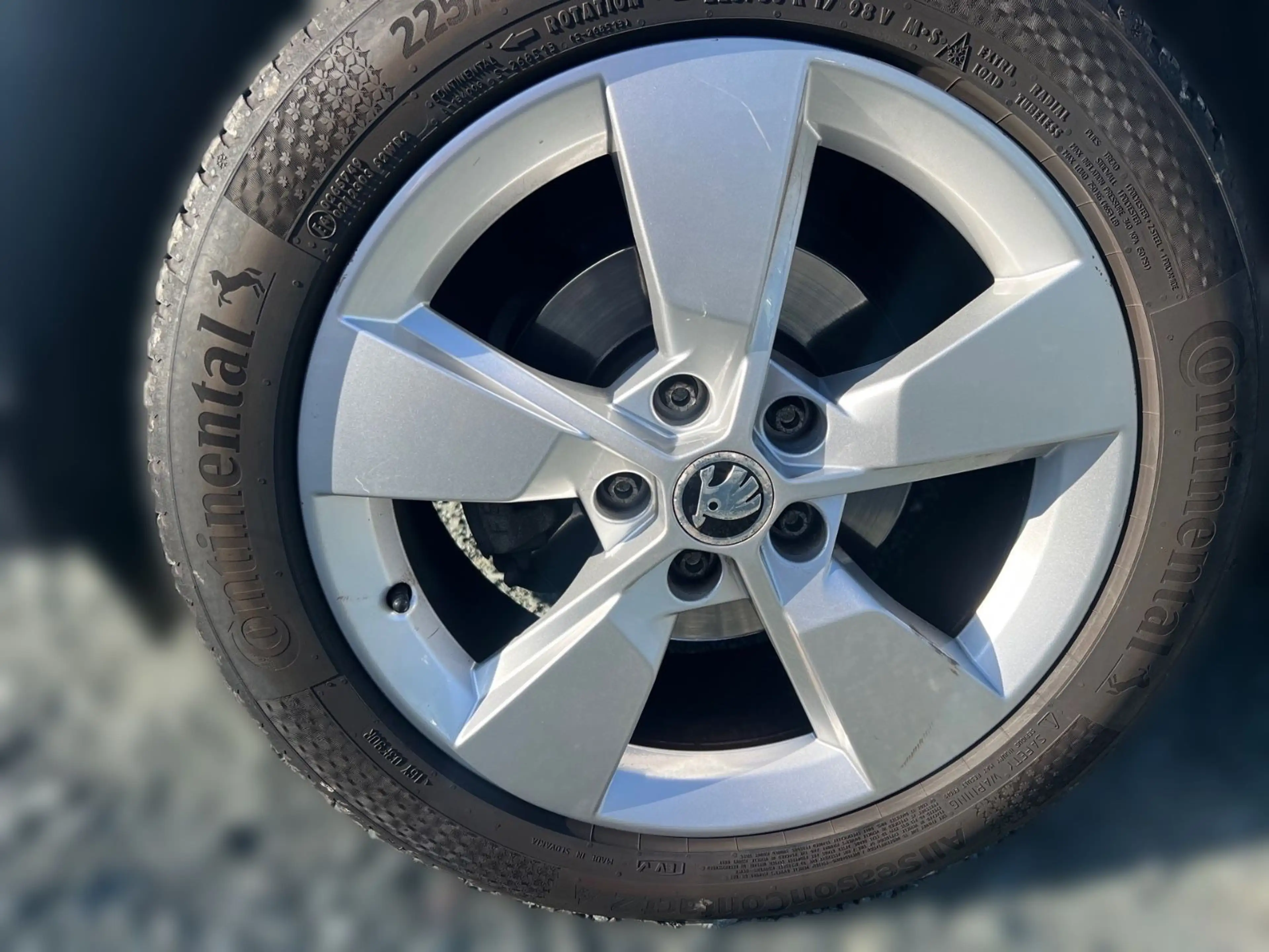 Skoda Yeti Ambition Outdoor 1.4TSI DSG — photo 11