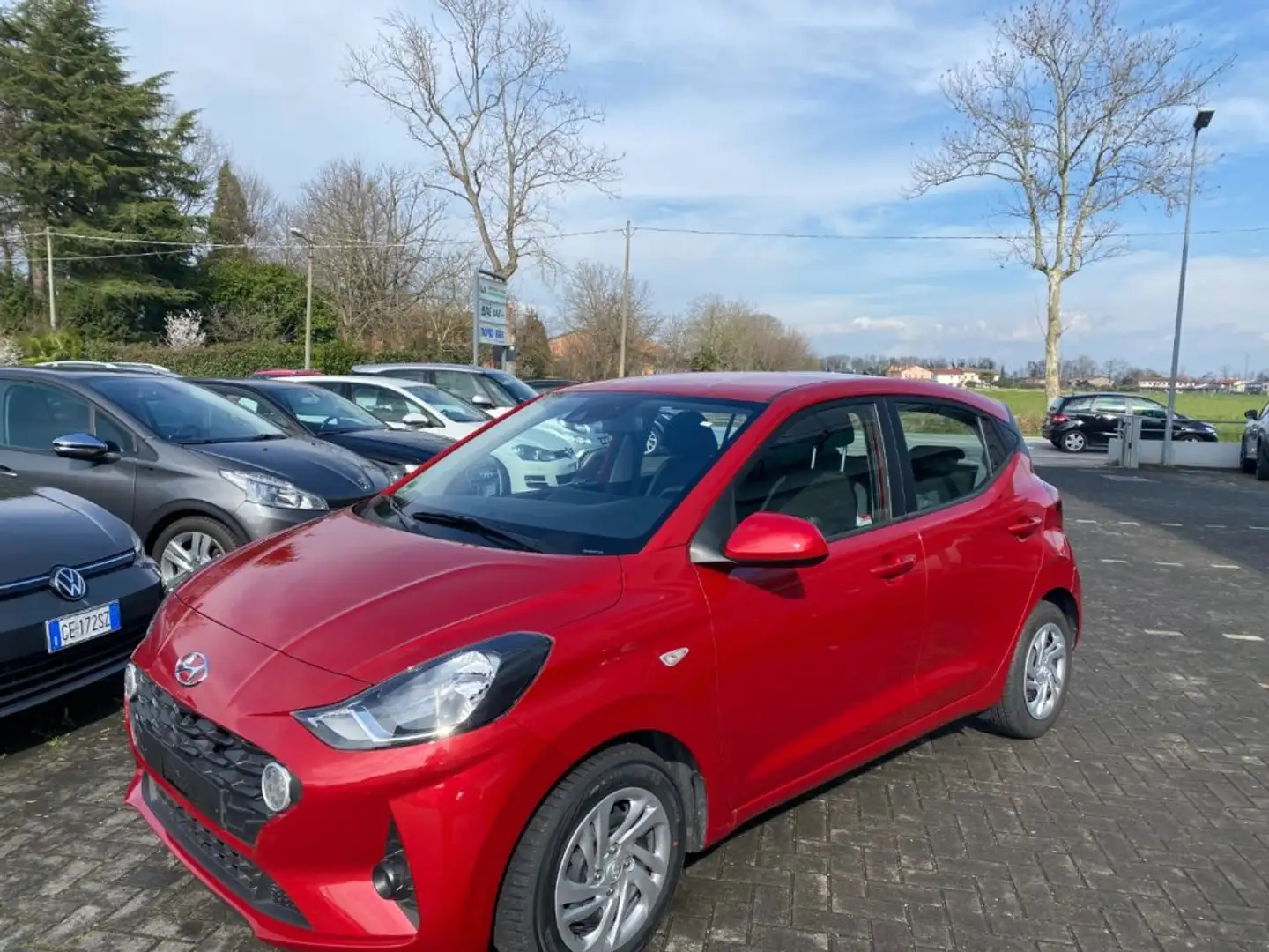 Hyundai i10 1.0 MPI Advanced Rosso - 2