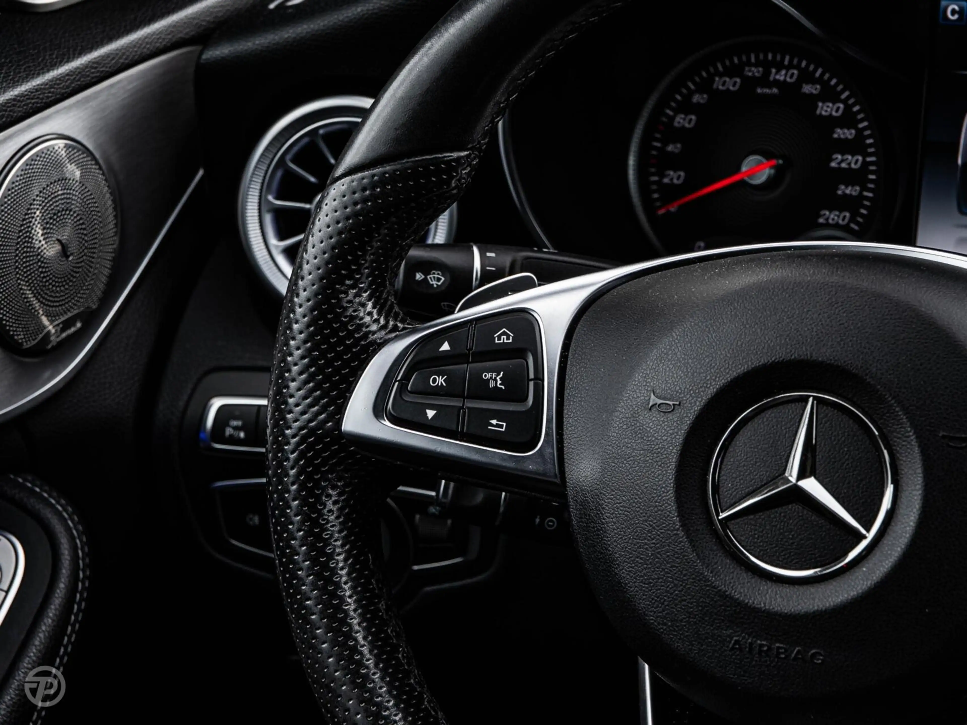Mercedes-Benz C 220 CDI AMG Night Edition | Panoramadak | 360 Camera | — photo 17