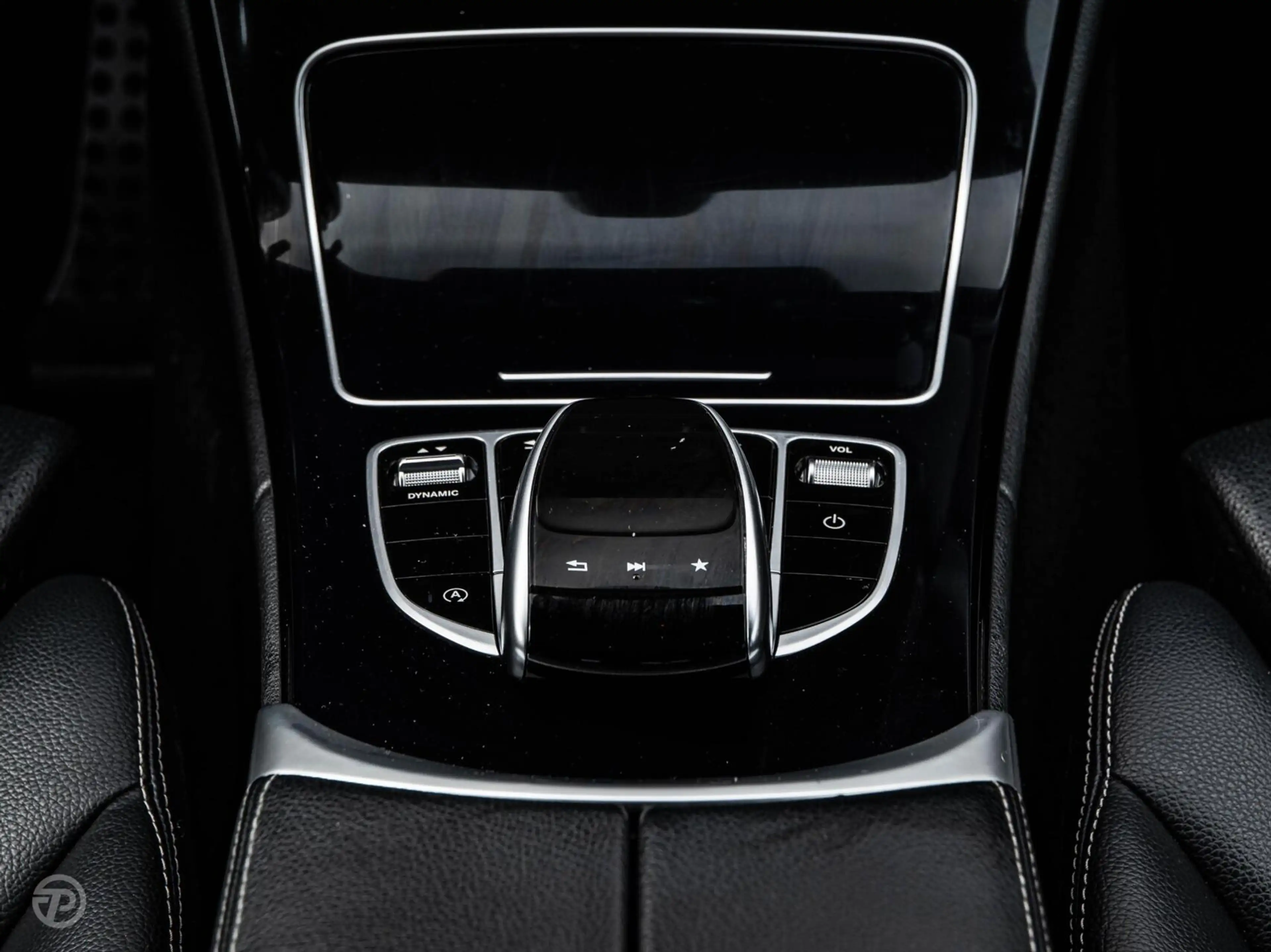Mercedes-Benz C 220 CDI AMG Night Edition | Panoramadak | 360 Camera | — photo 33