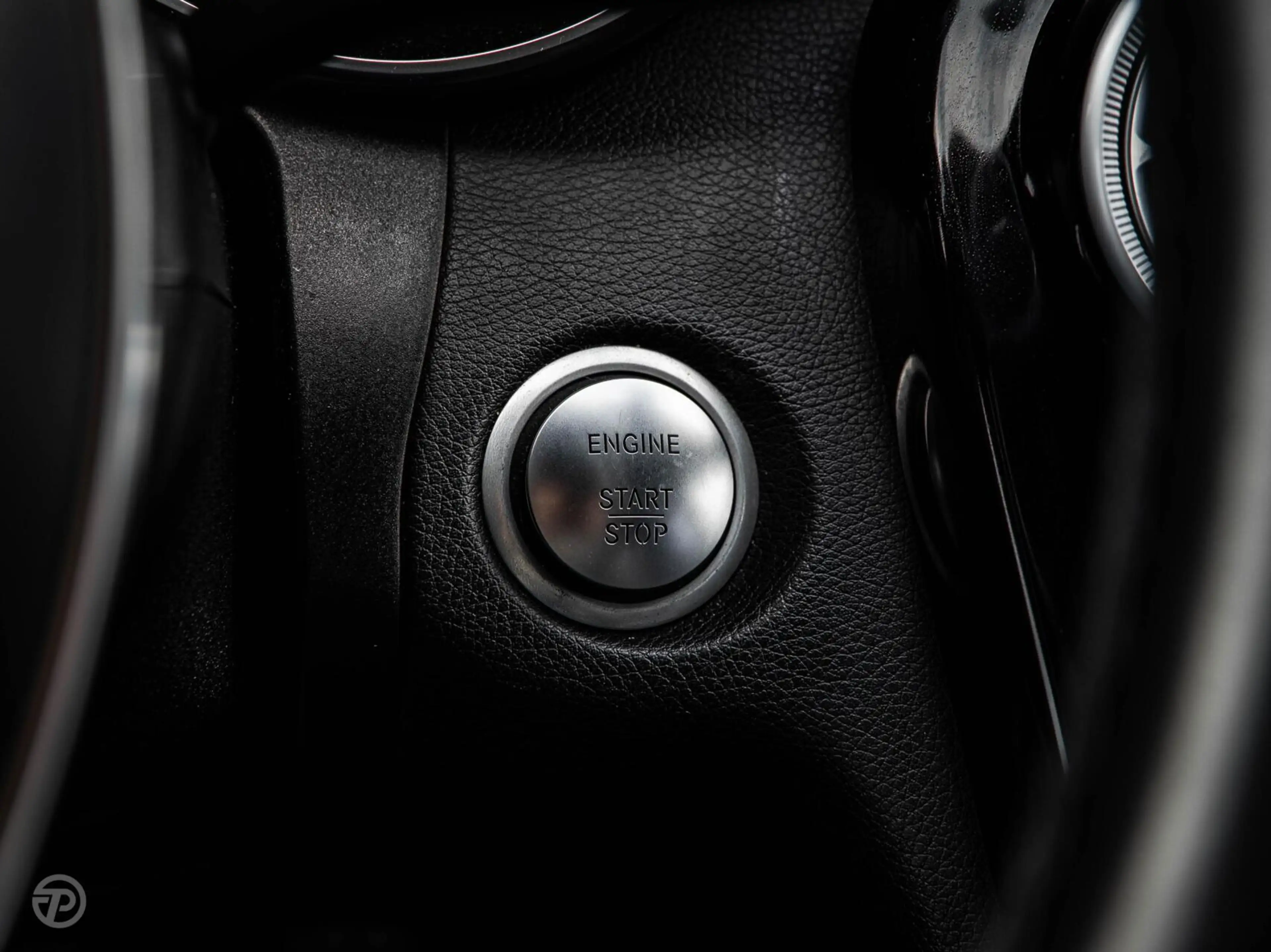 Mercedes-Benz C 220 CDI AMG Night Edition | Panoramadak | 360 Camera | — photo 22