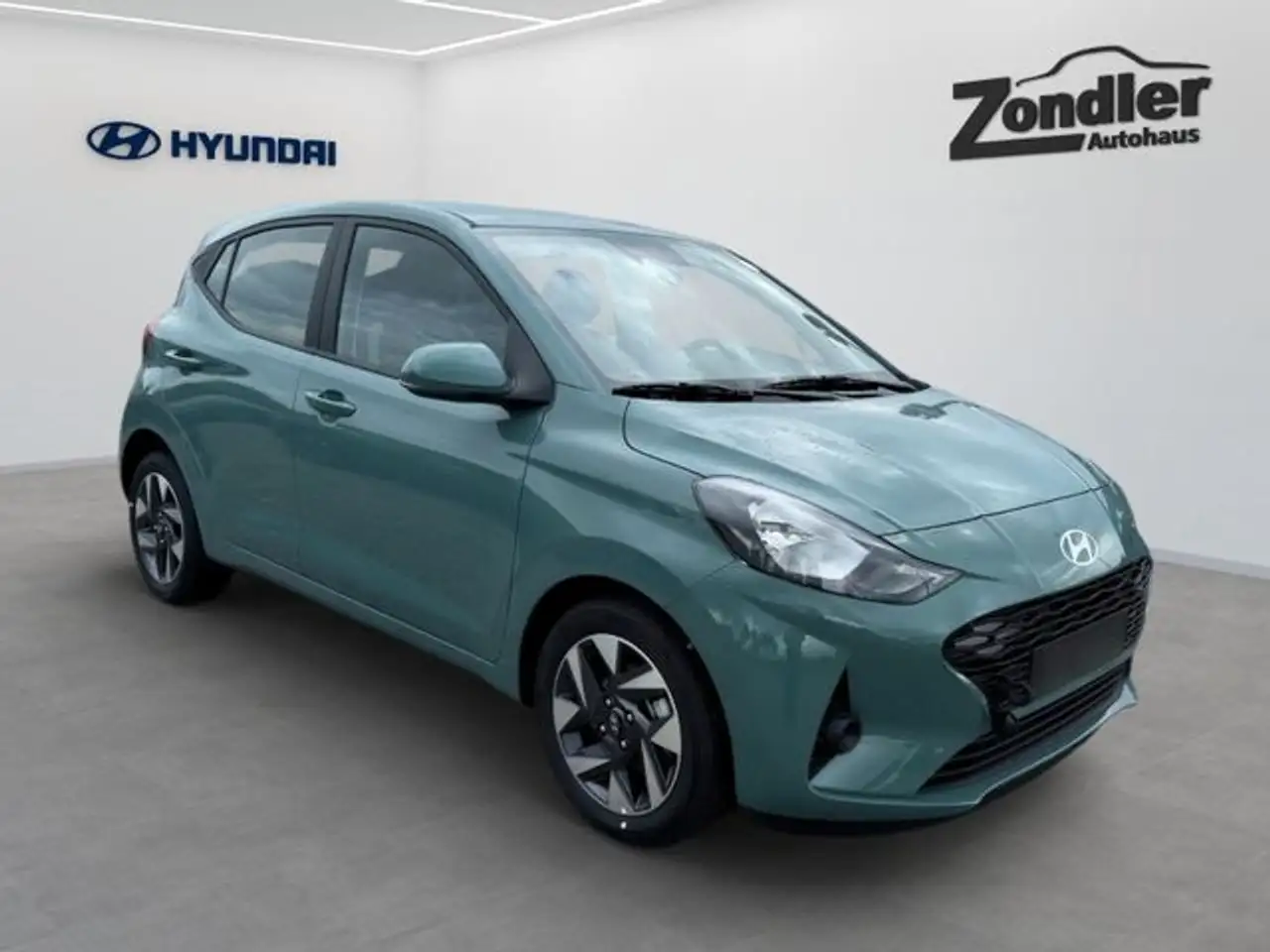 Hyundai i10 1.0 Trend Navi Digitales Cockpit Apple CarPlay And, миниатюра 2