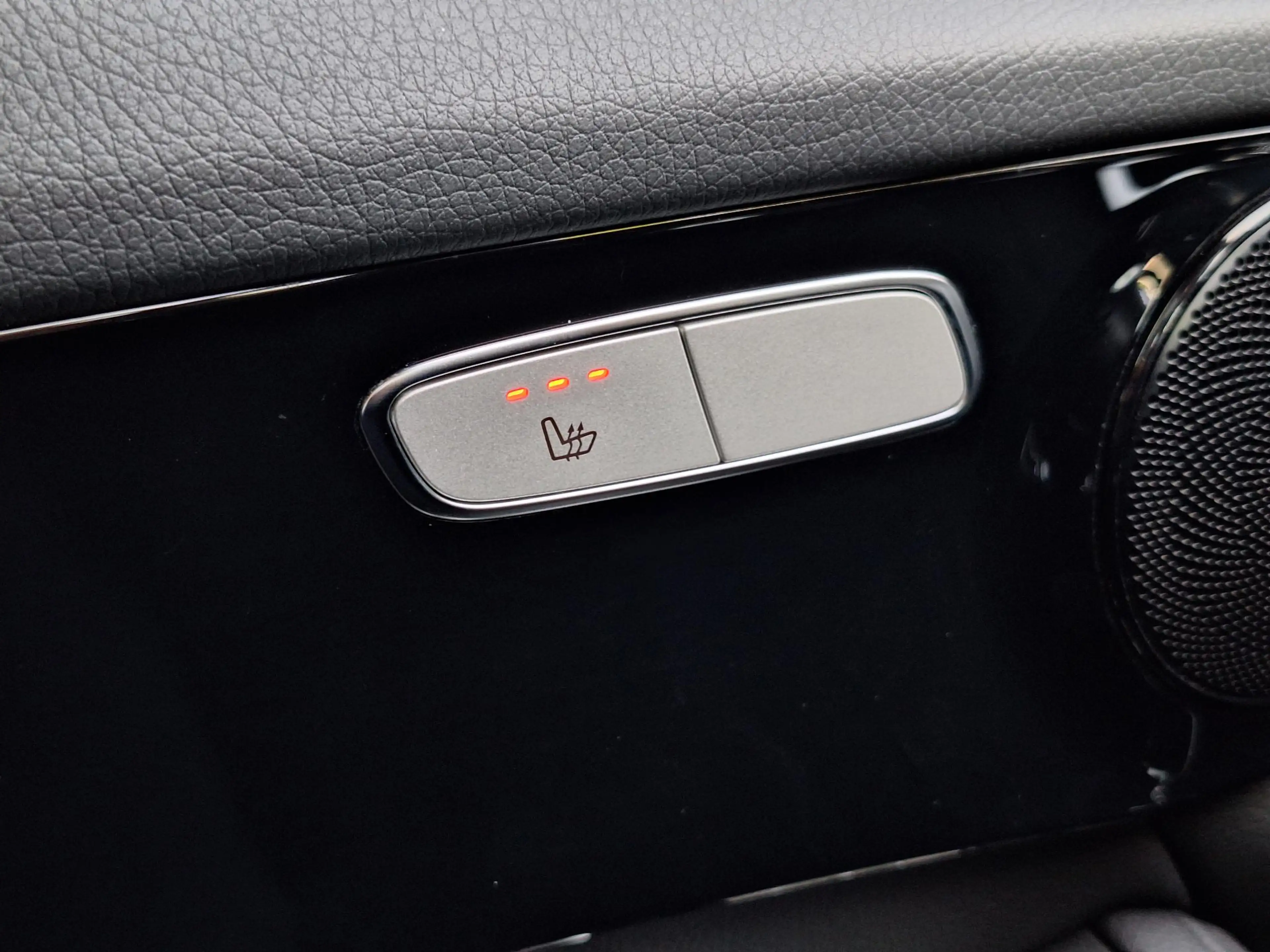 Mercedes-Benz GLC 300 300e 4MATIC | Panoramadak | Achteruitrijcamera | H — photo 11