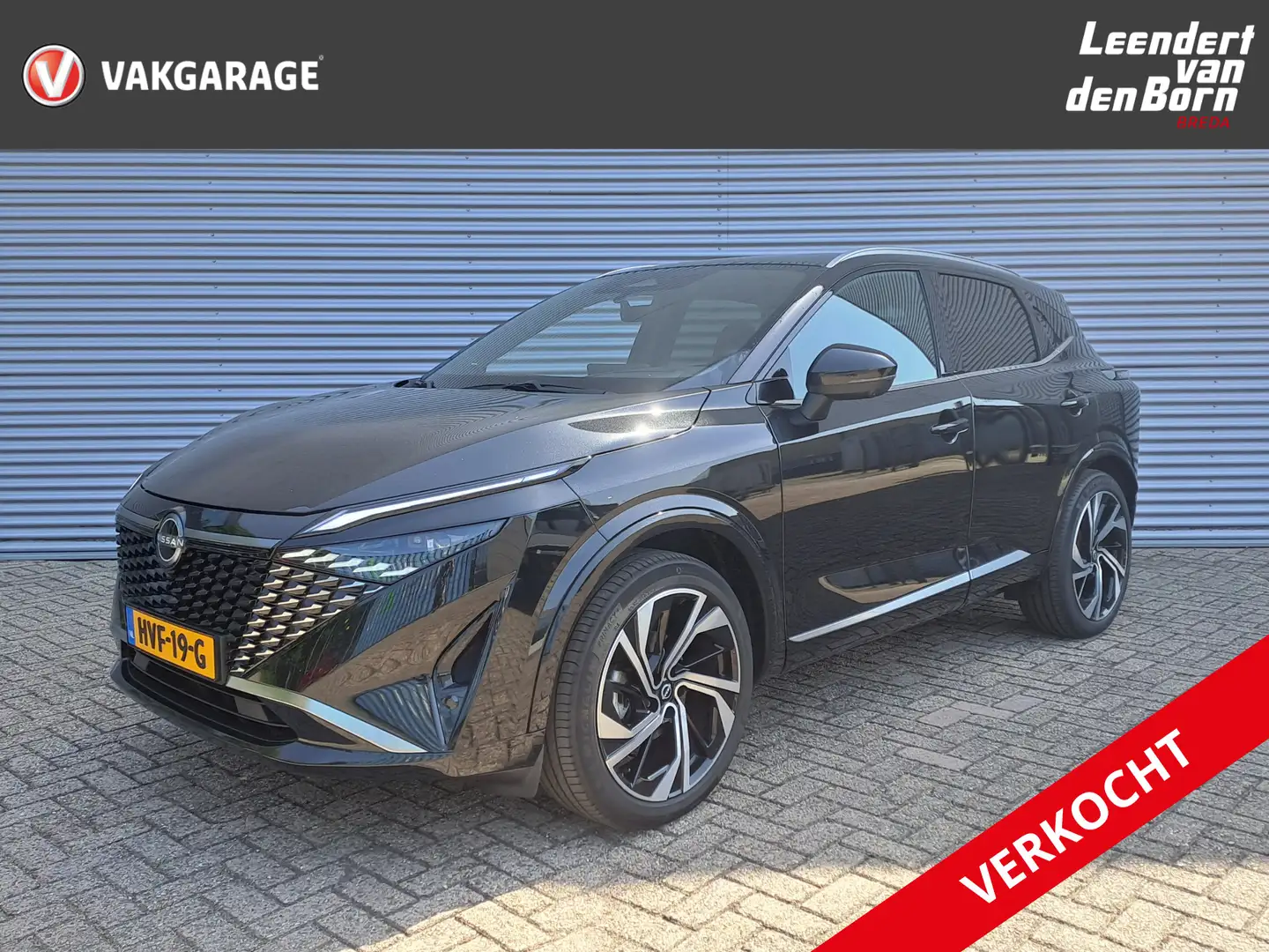 Nissan Qashqai 1.3 MHEV Xtronic Tekna Plus Head Up | Apple Carpla Zwart - 1