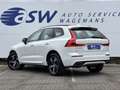 Volvo XC60 2.0 B4 R-Design | Pano | CarPlay | Camera | LED | Wit - thumbnail 2