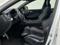 Volvo XC60 2.0 B4 R-Design | Pano | CarPlay | Camera | LED | Wit - thumbnail 27