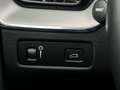 Volvo XC60 2.0 B4 R-Design | Pano | CarPlay | Camera | LED | Wit - thumbnail 13
