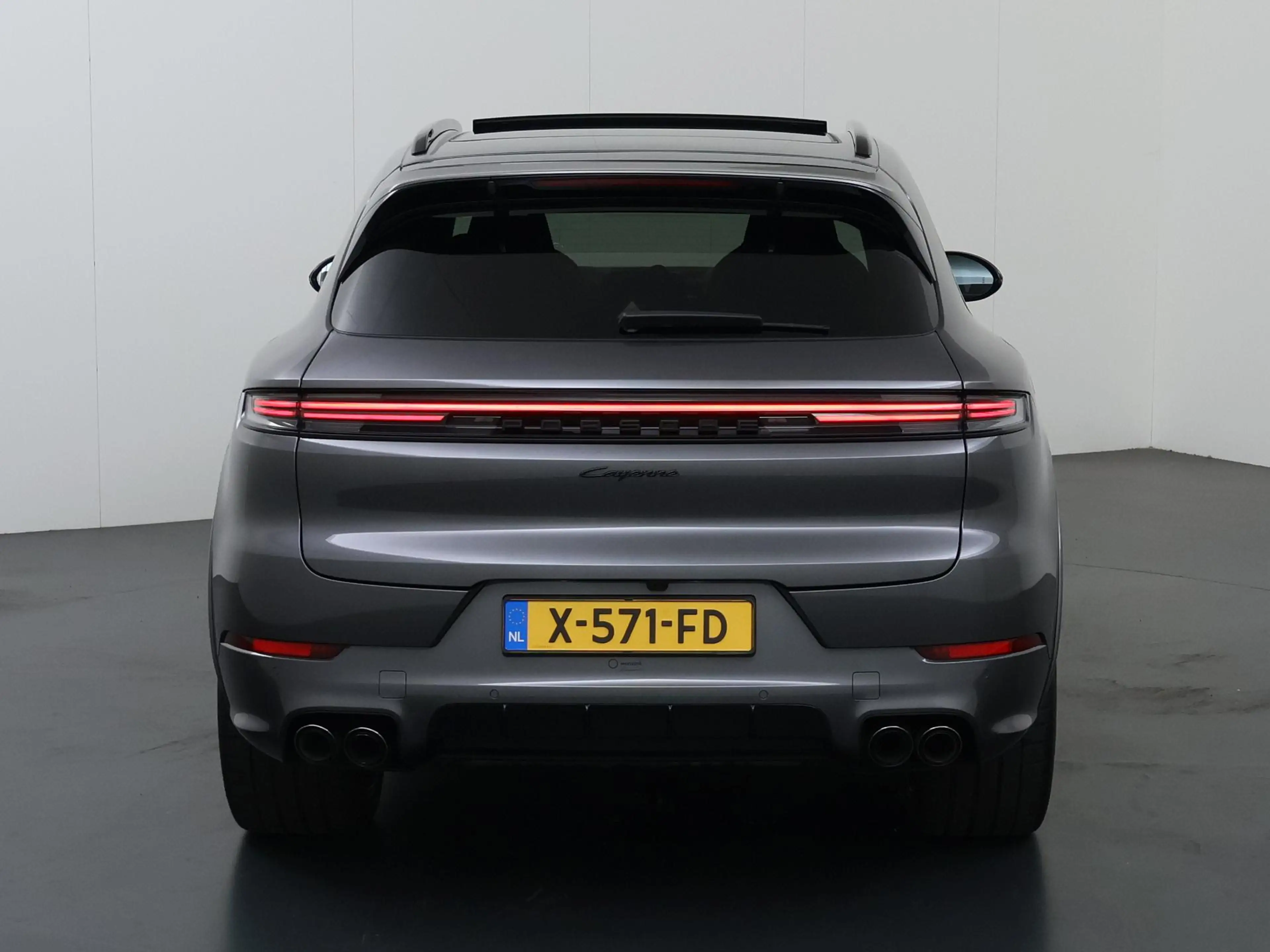 Porsche Cayenne 3.0 E-Hybrid | Luchtvering | Sport-Uitlaat | Trekh — photo 4