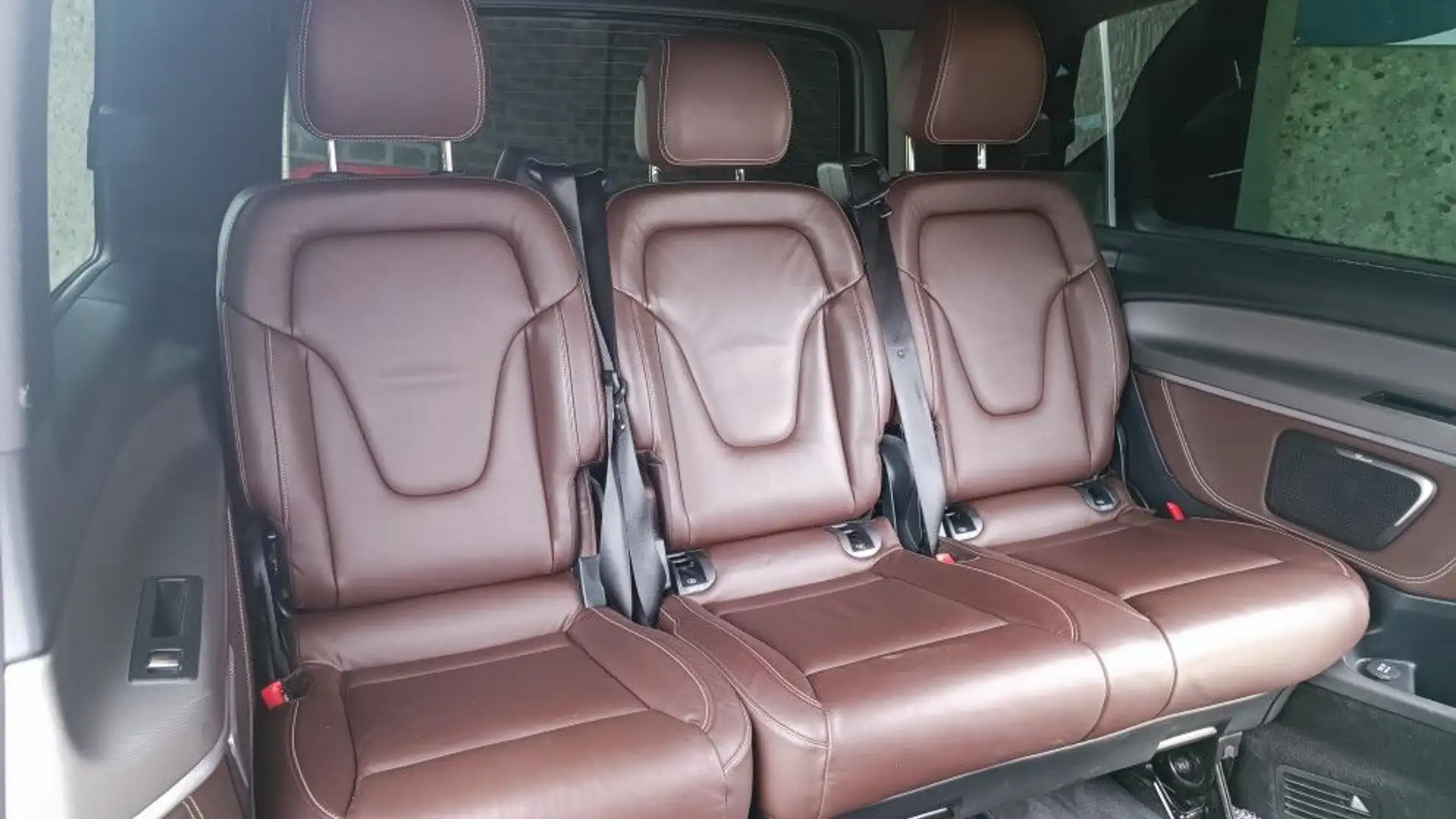 Mercedes-Benz V 250d 2.2 Litres 190cv 7 G-Tronic Long Exclusive Blanc - 2