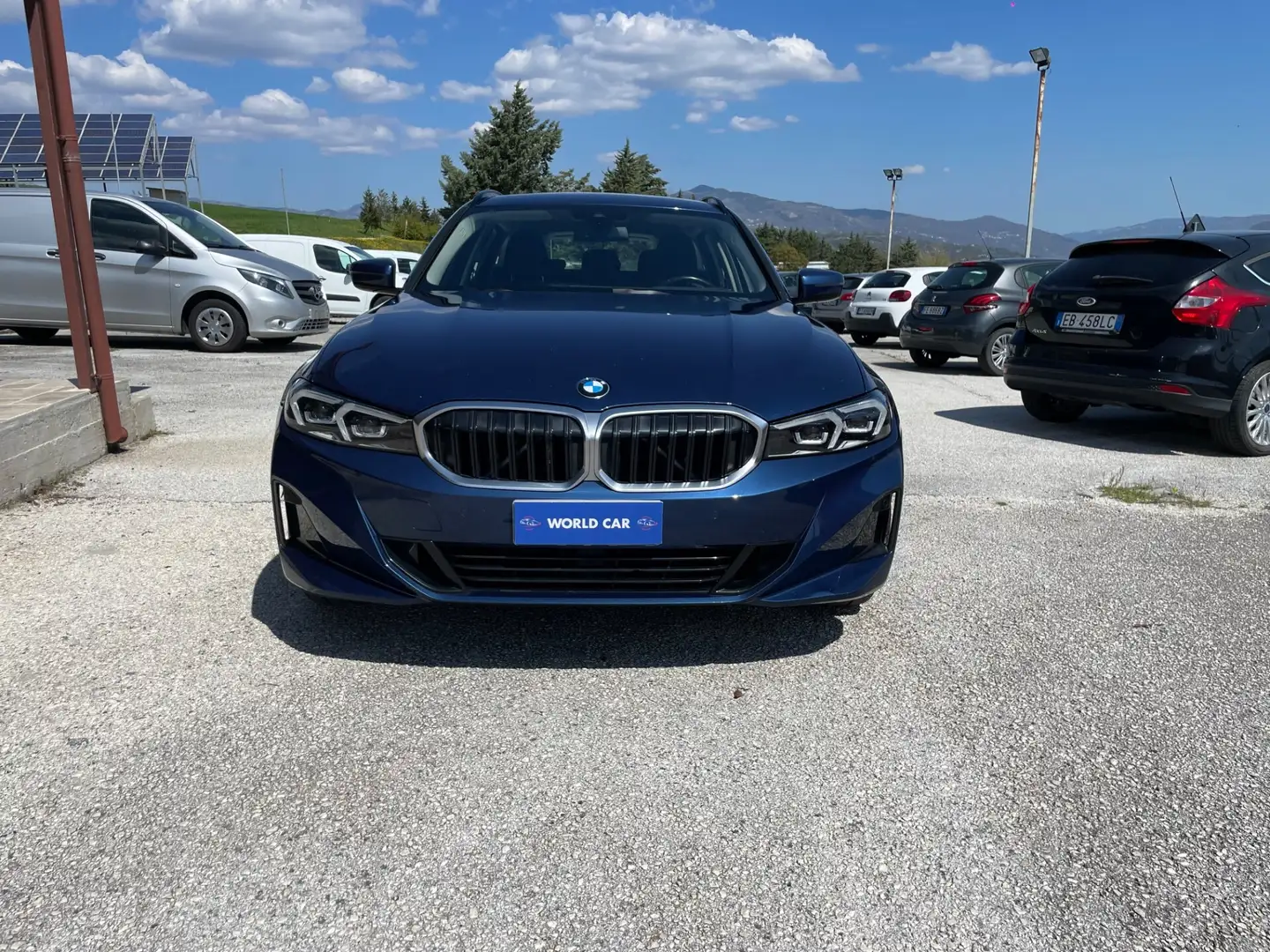 BMW 320 320d 48V Touring Business advantage Bleu - 1