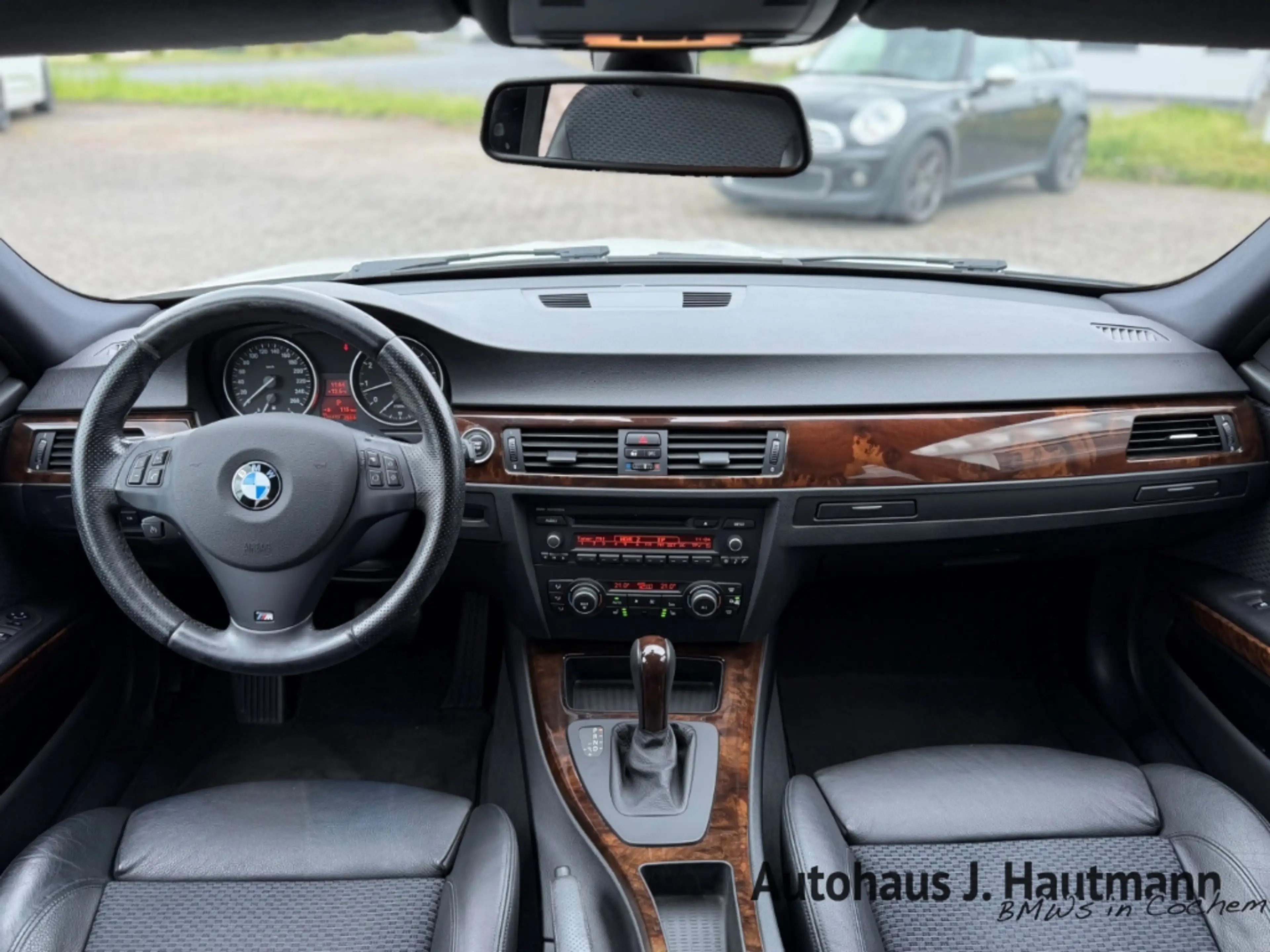 BMW 325 i Touring *1.HAND*adapt.XENON*TEMPO*COMFORT* — photo 12