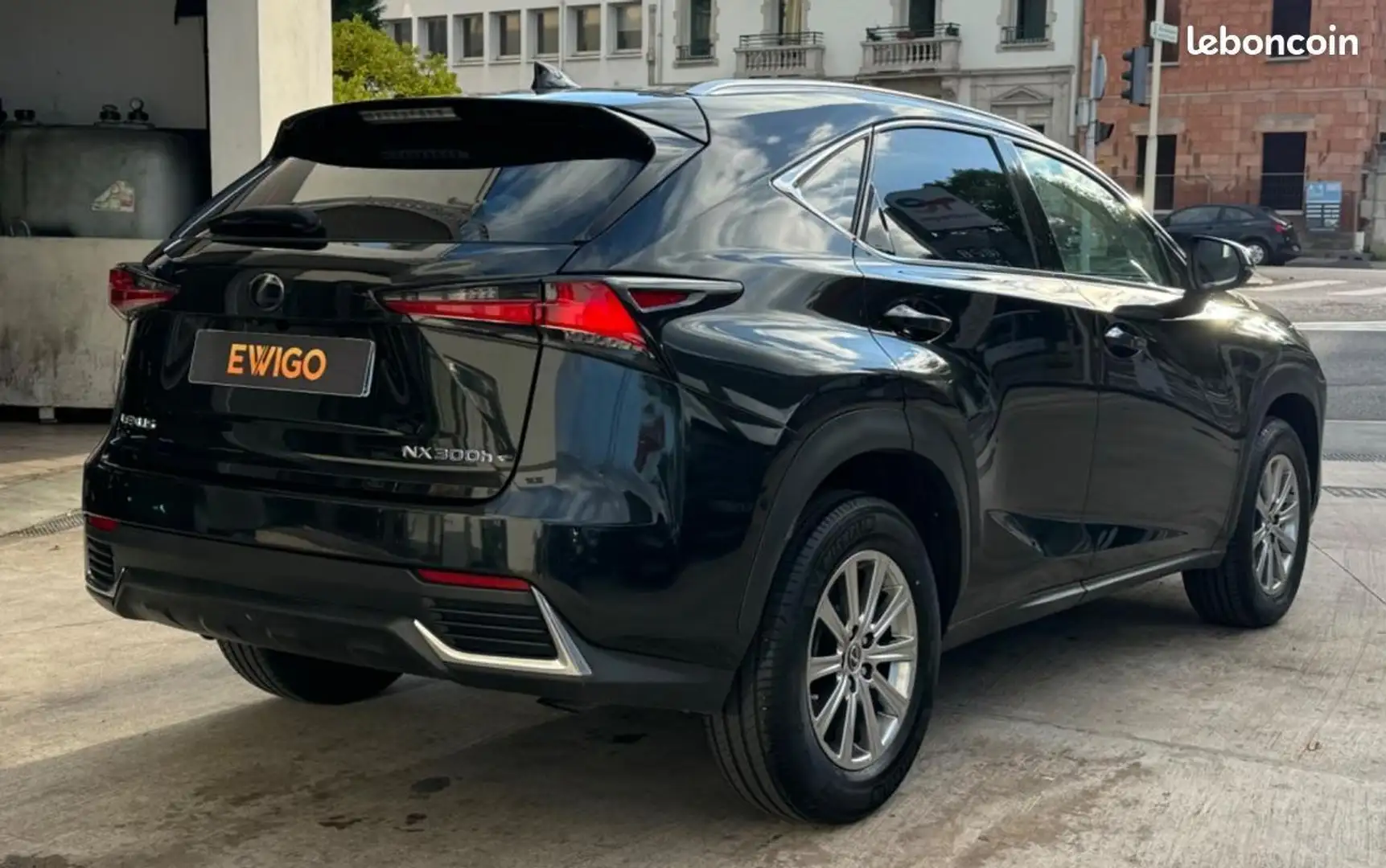 Lexus NX 300h 2.5 300H 197CH HEV 2WD BVA %2B CAMERA ACC MAINTIEN DE VOIE Negro - 2