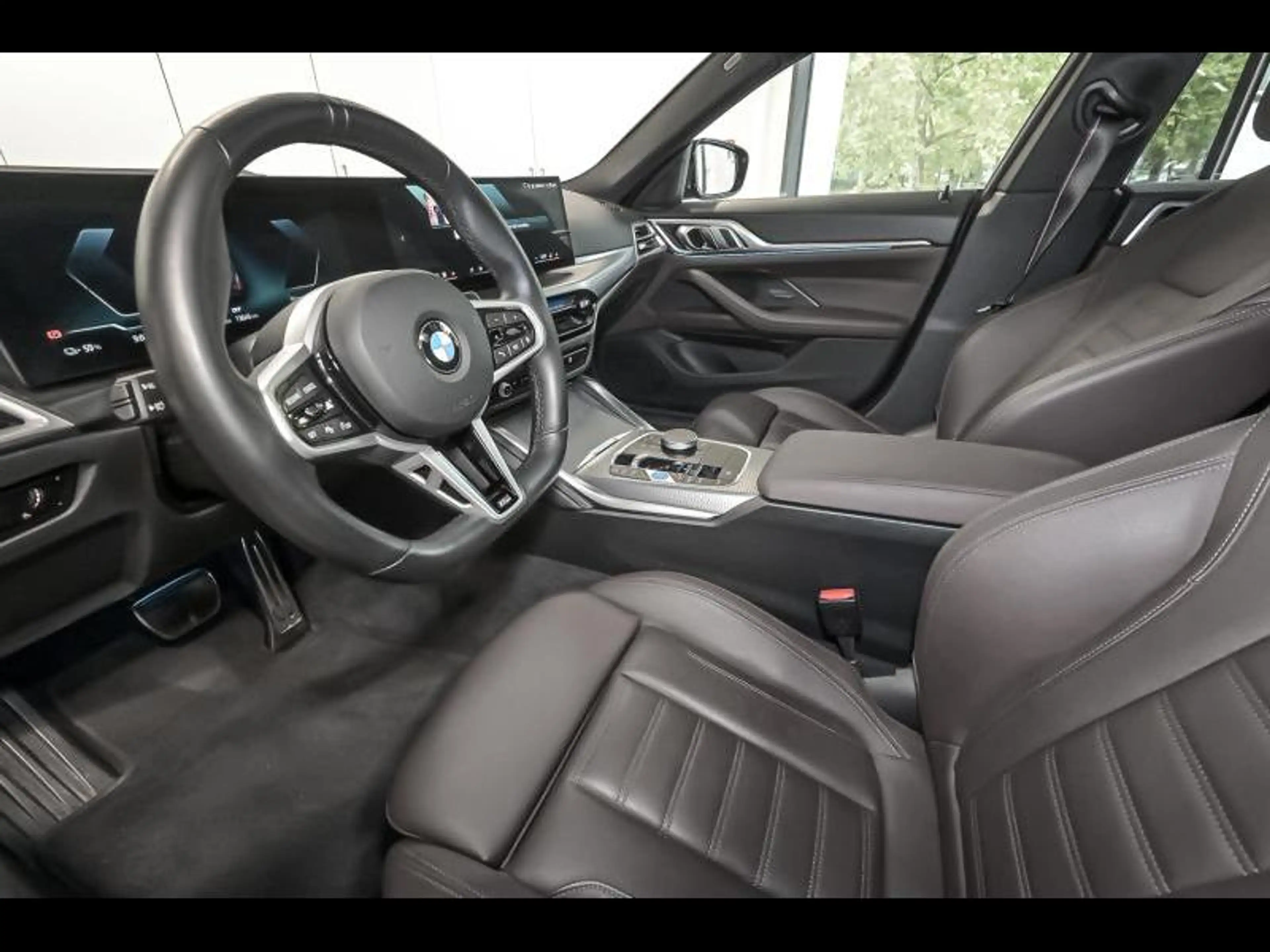 BMW i4 eDrive40 - PACK SPORT M PRO — photo 6
