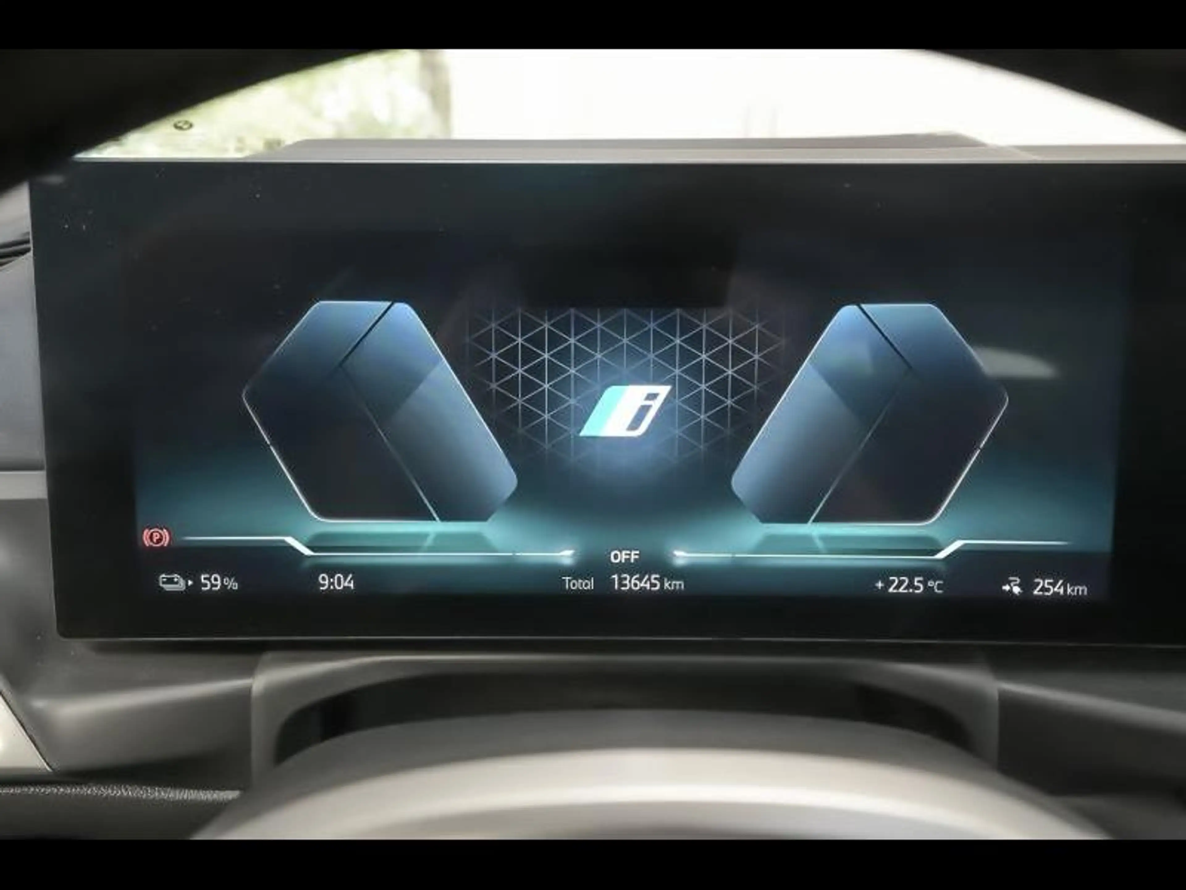 BMW i4 eDrive40 - PACK SPORT M PRO — photo 10