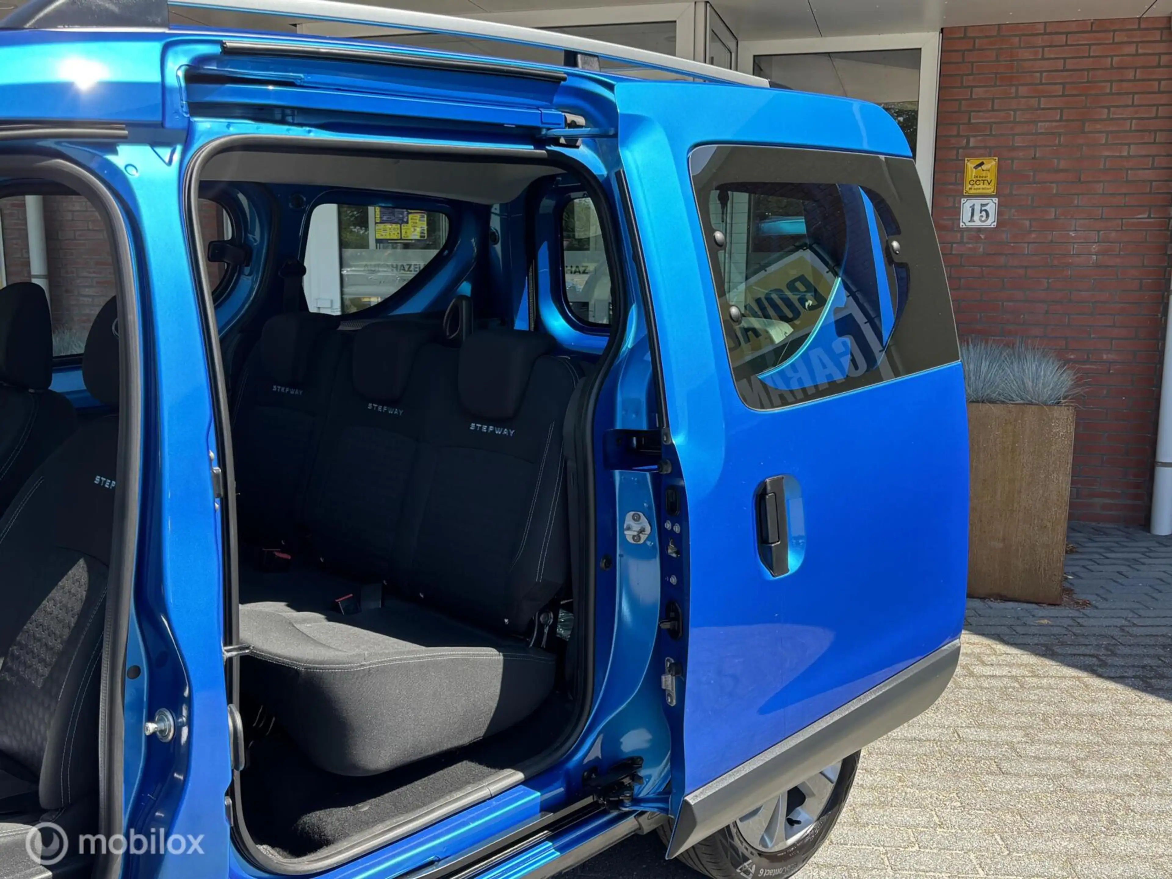 Dacia Dokker combi 1.2 TCe S&S Stepway | 83Dkm! | PDC Achter | — photo 3