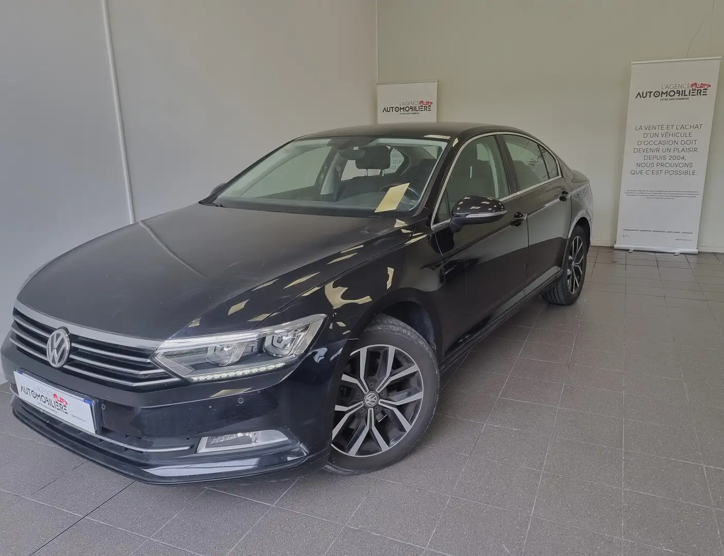 Volkswagen Passat 2.0 TDI 150 BMT DSG6 Confortline Noir - 1