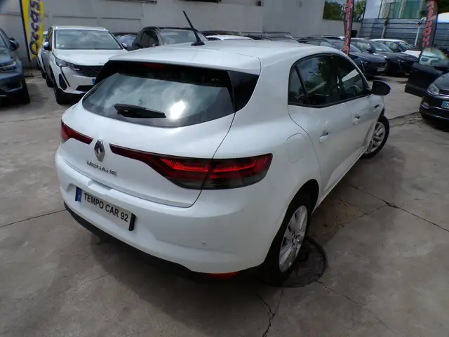 Renault Megane view 6