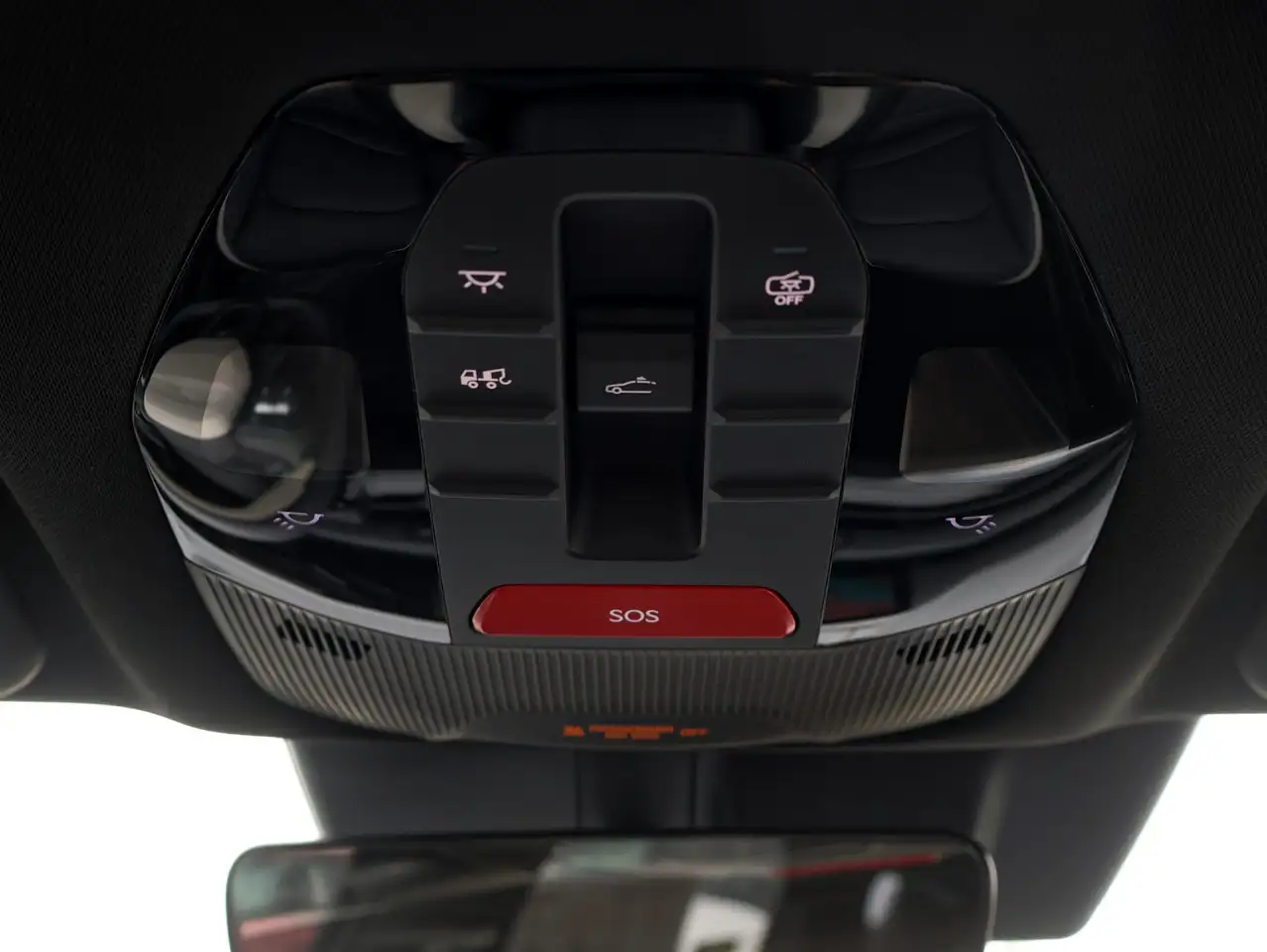 Kia K4 снимка Kia K4