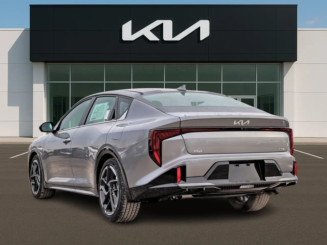Kia K4 снимка Kia K4