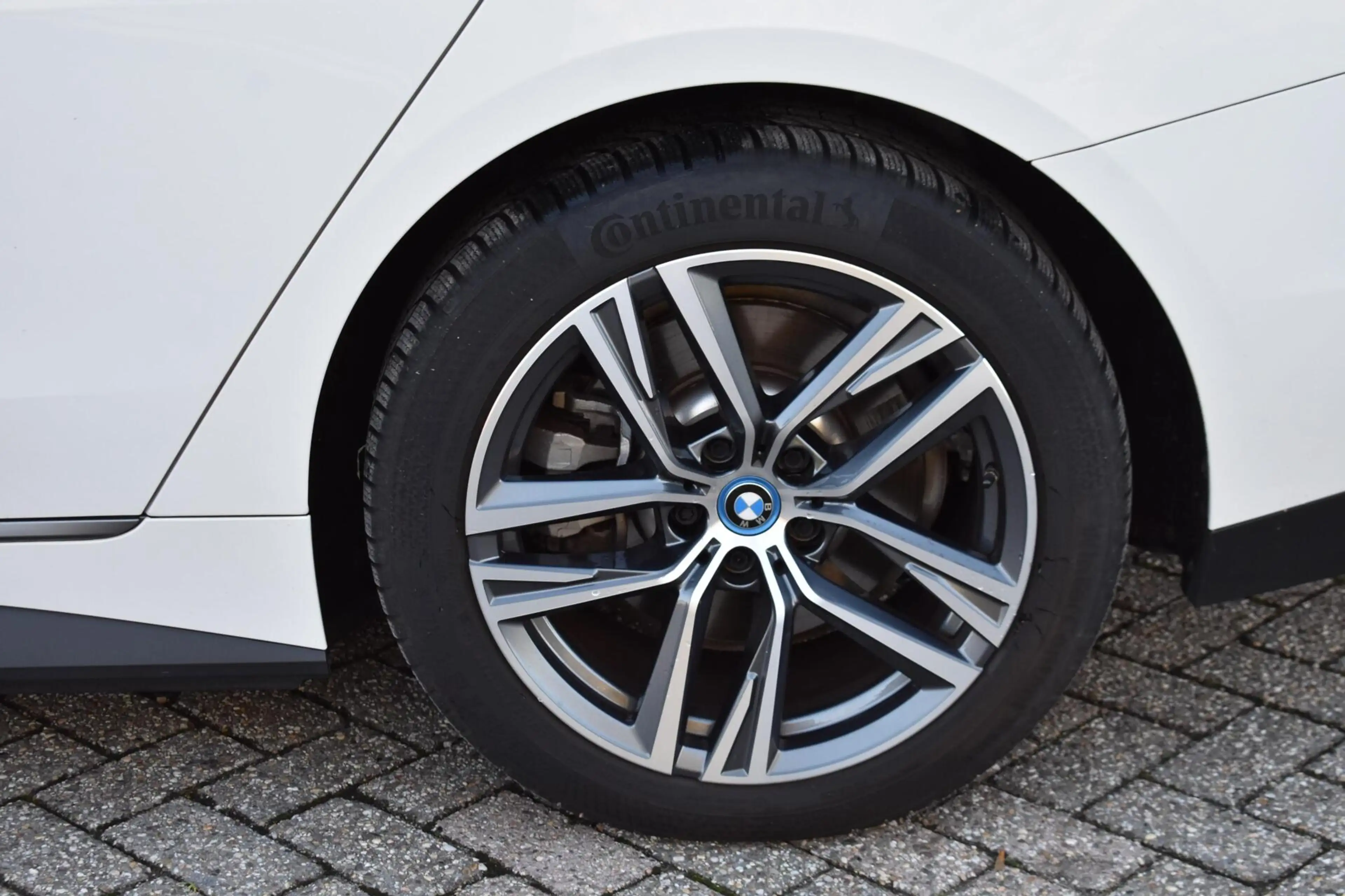 BMW i4 eDrive40 High Executive 84 kWh | Leder| H&K | Lase — photo 6