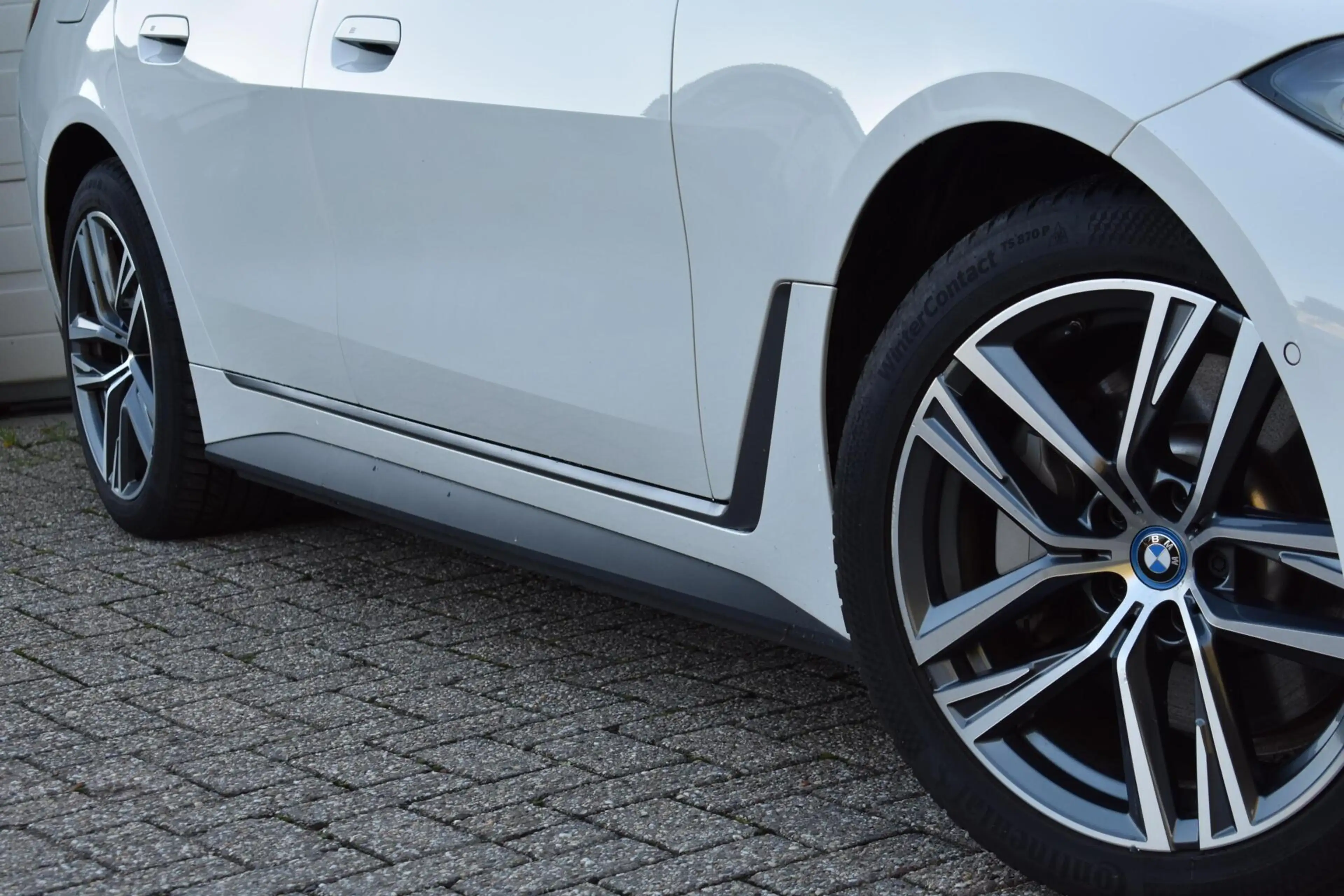 BMW i4 eDrive40 High Executive 84 kWh | Leder| H&K | Lase — photo 7